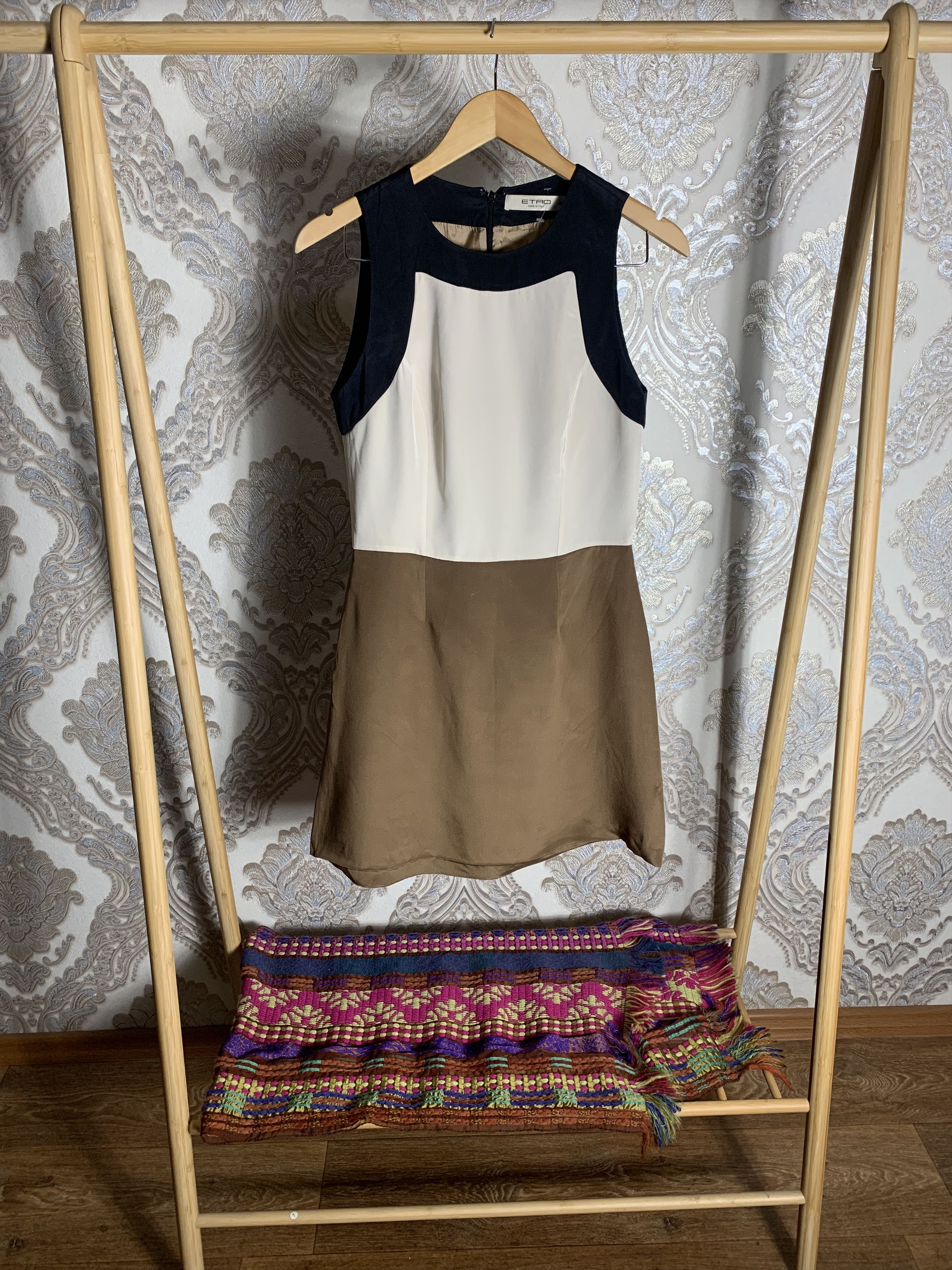 VINTAGE ETRO MILANO ITALIAN DESIGNER DRESSES CASUAL DELUX