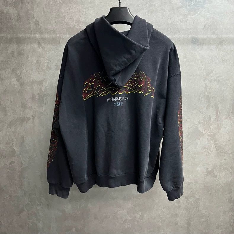 Balenciaga Balenciaga Long Sleeve Hoodie Hooded with Black Printed Zi Size US M / EU 48-50 / 2 - 5 Thumbnail