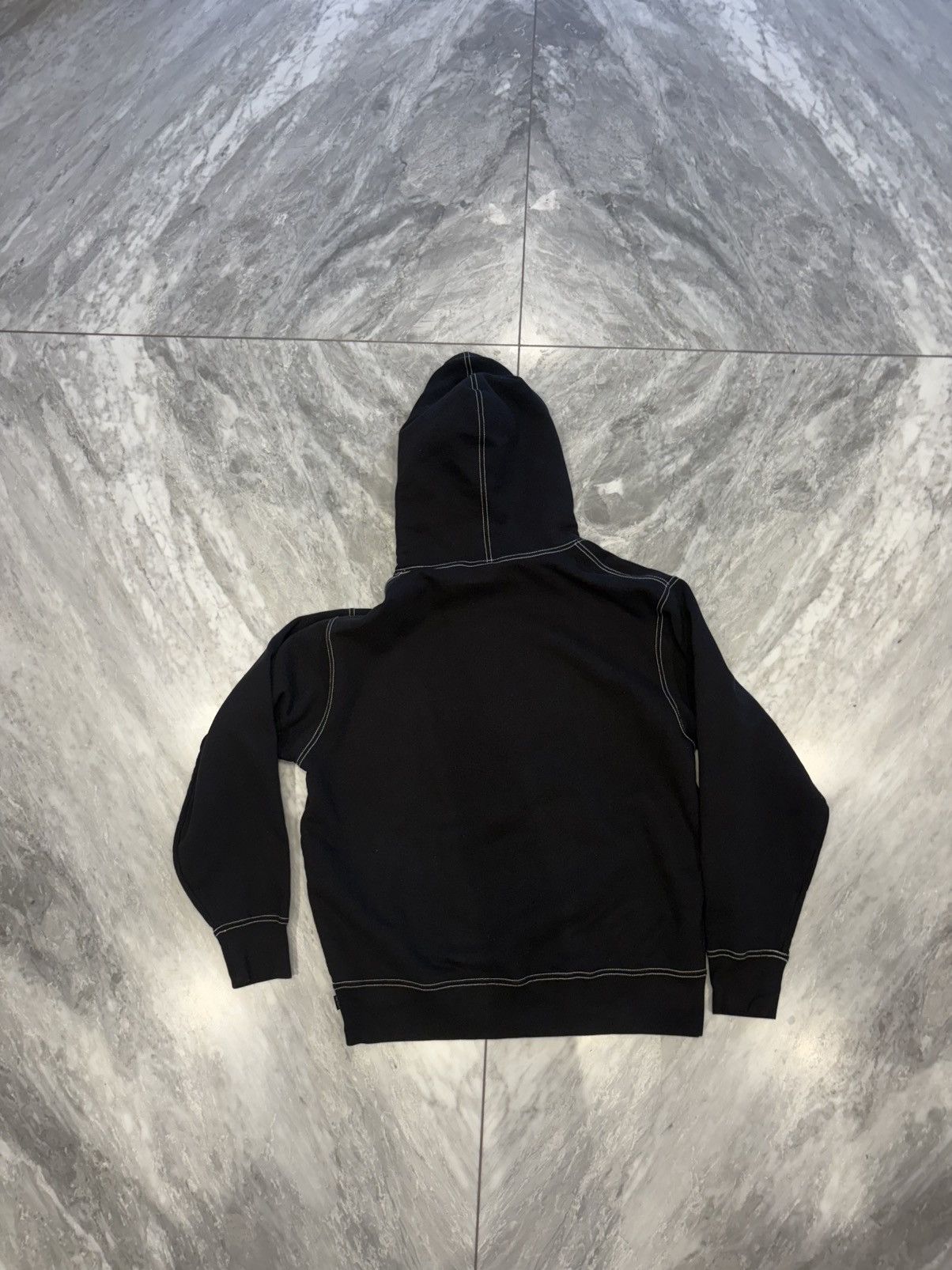 Supreme × Timberland Supreme x timberland logo hoodie Size US M / EU 48-50 / 2 - 7 Thumbnail