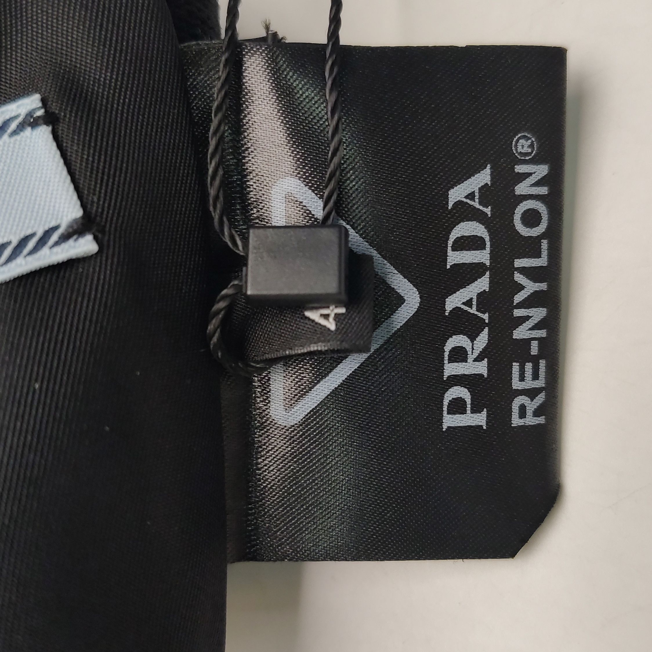 Prada Prada Black Zip Vest with Triangle Logo . Size M / US 6-8 / IT 42-44 - 9 Thumbnail