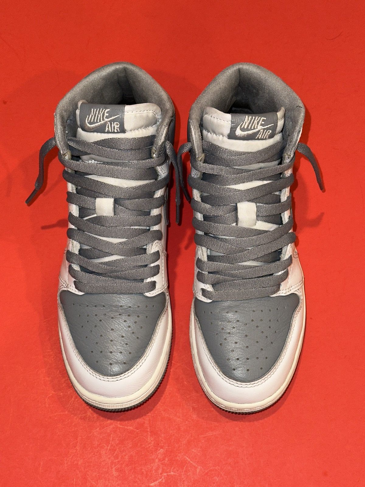 Jordan Brand Nike Air Jordan 1 Retro High Stealth Gray White 575441-037 Size US 5.5 / EU 38 - 1 Thumbnail