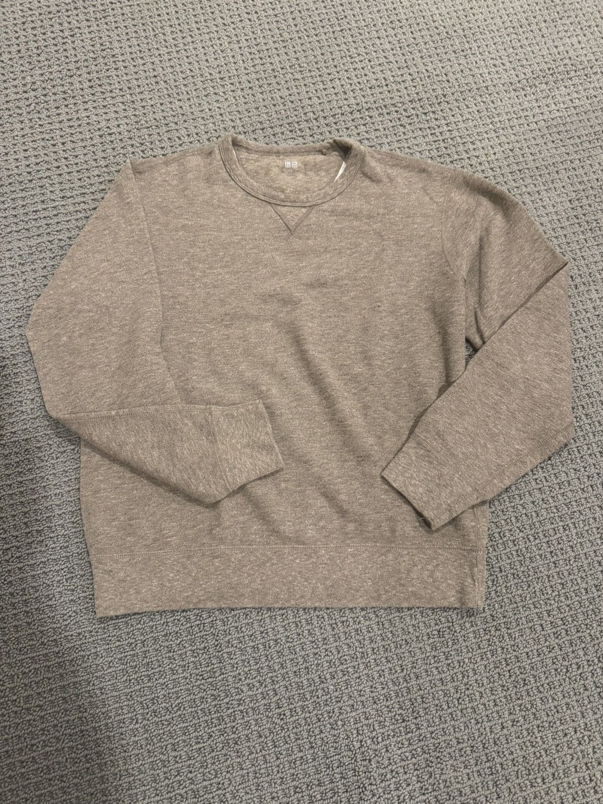 Uniqlo Vintage fleece sweatshirt in taupe Size US M / EU 48-50 / 2 - 2 Thumbnail