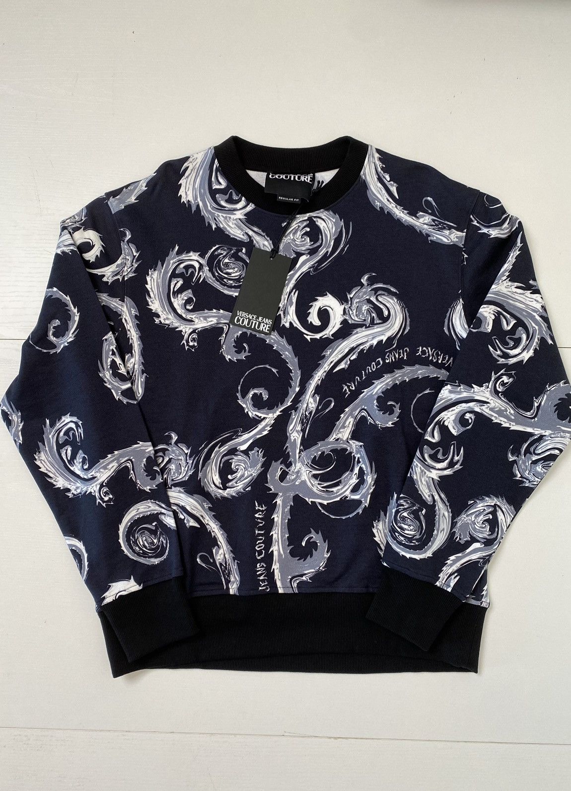 Versace Jeans Couture Versace Jeans Culture Chromo Couture sweatshirt, size M new Size US M / EU 48-50 / 2 - 3 Thumbnail