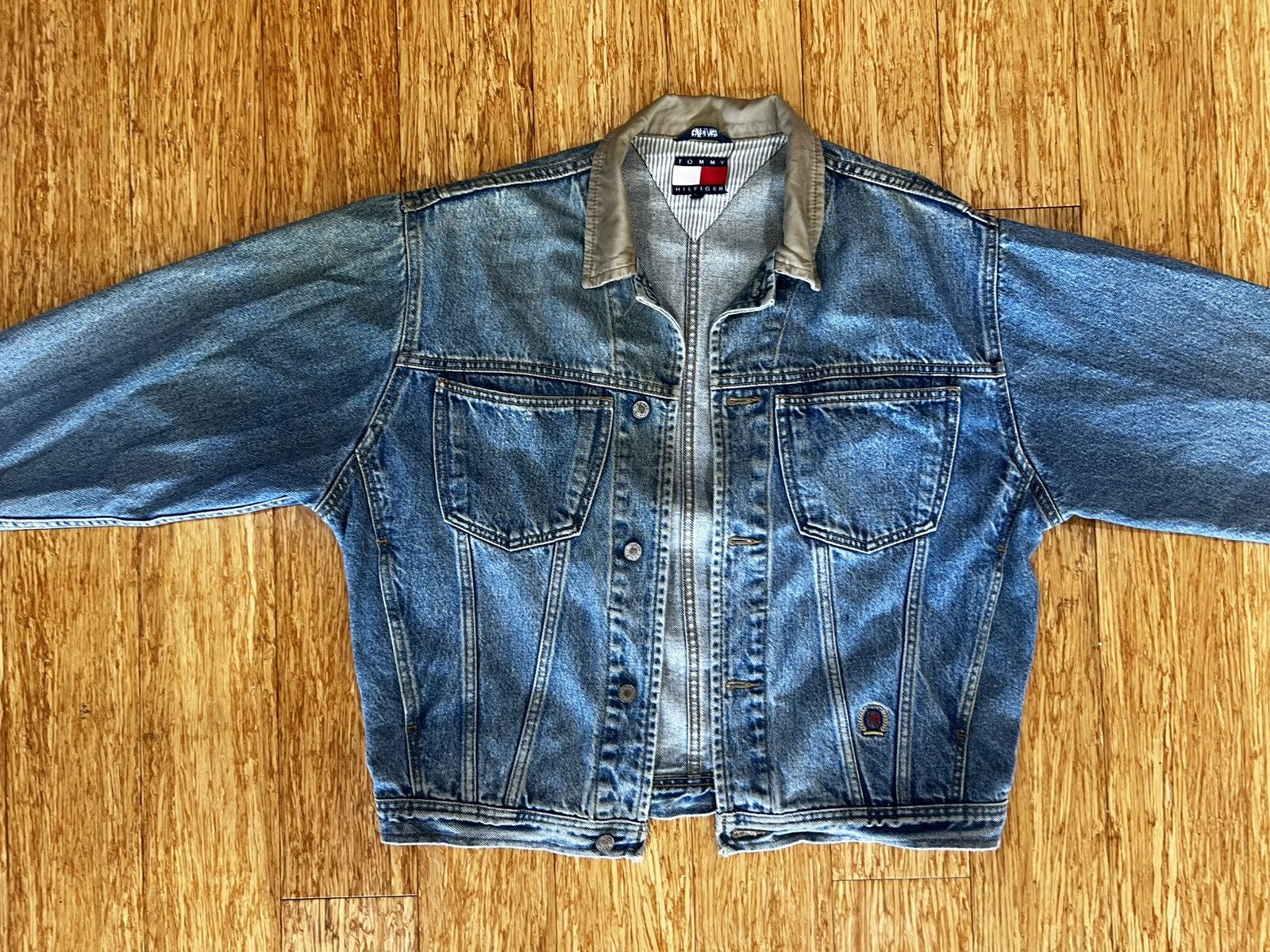 Tommy Hilfiger Tommy Hilfiger Debim Jacket Khali Collar Embroidered patch Size US S / EU 44-46 / 1 - 1 Thumbnail