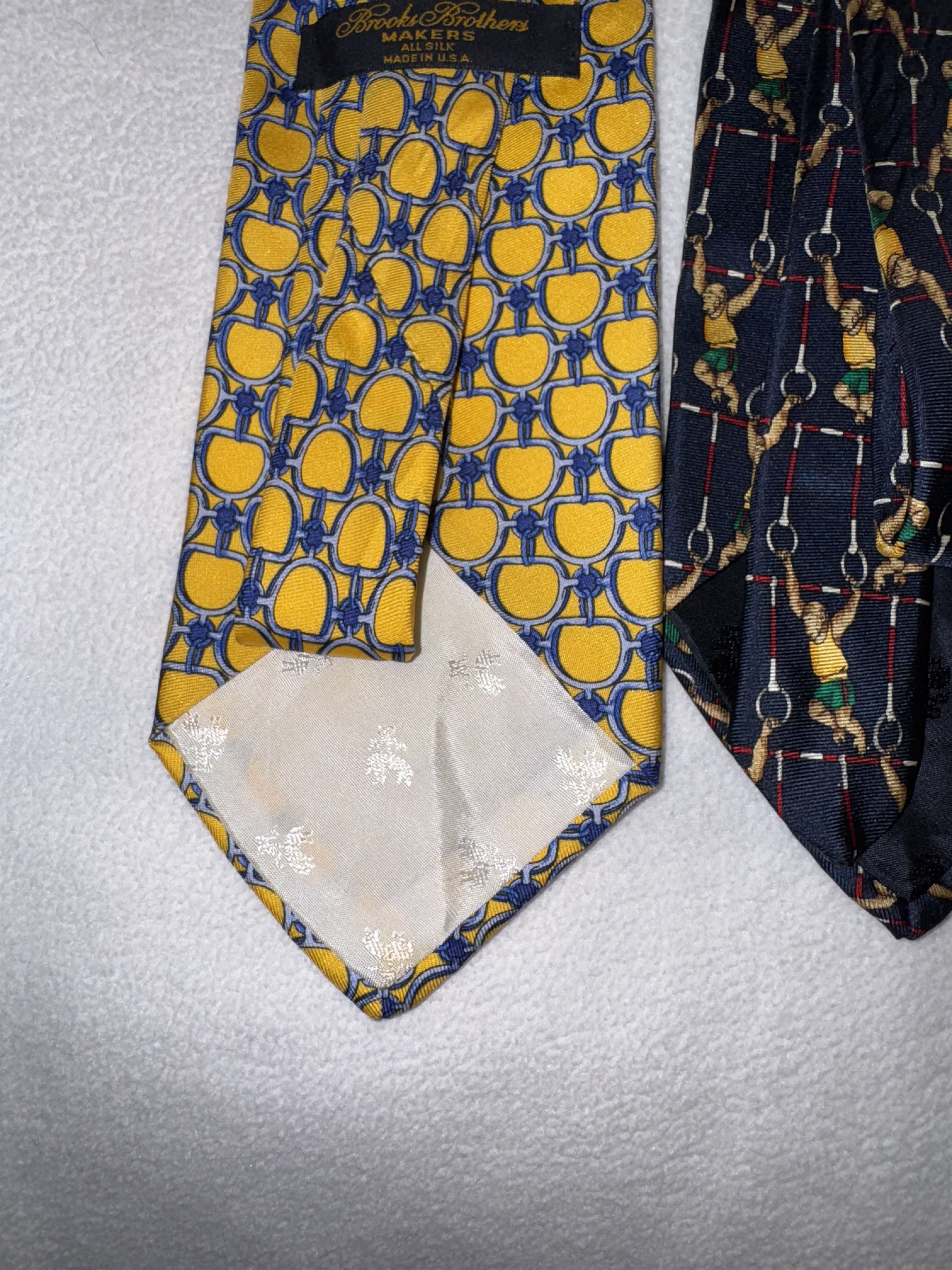 Brooks Brothers 3 Tie Lot Brooks Brothers Silk Ties Size ONE SIZE - 3 Thumbnail