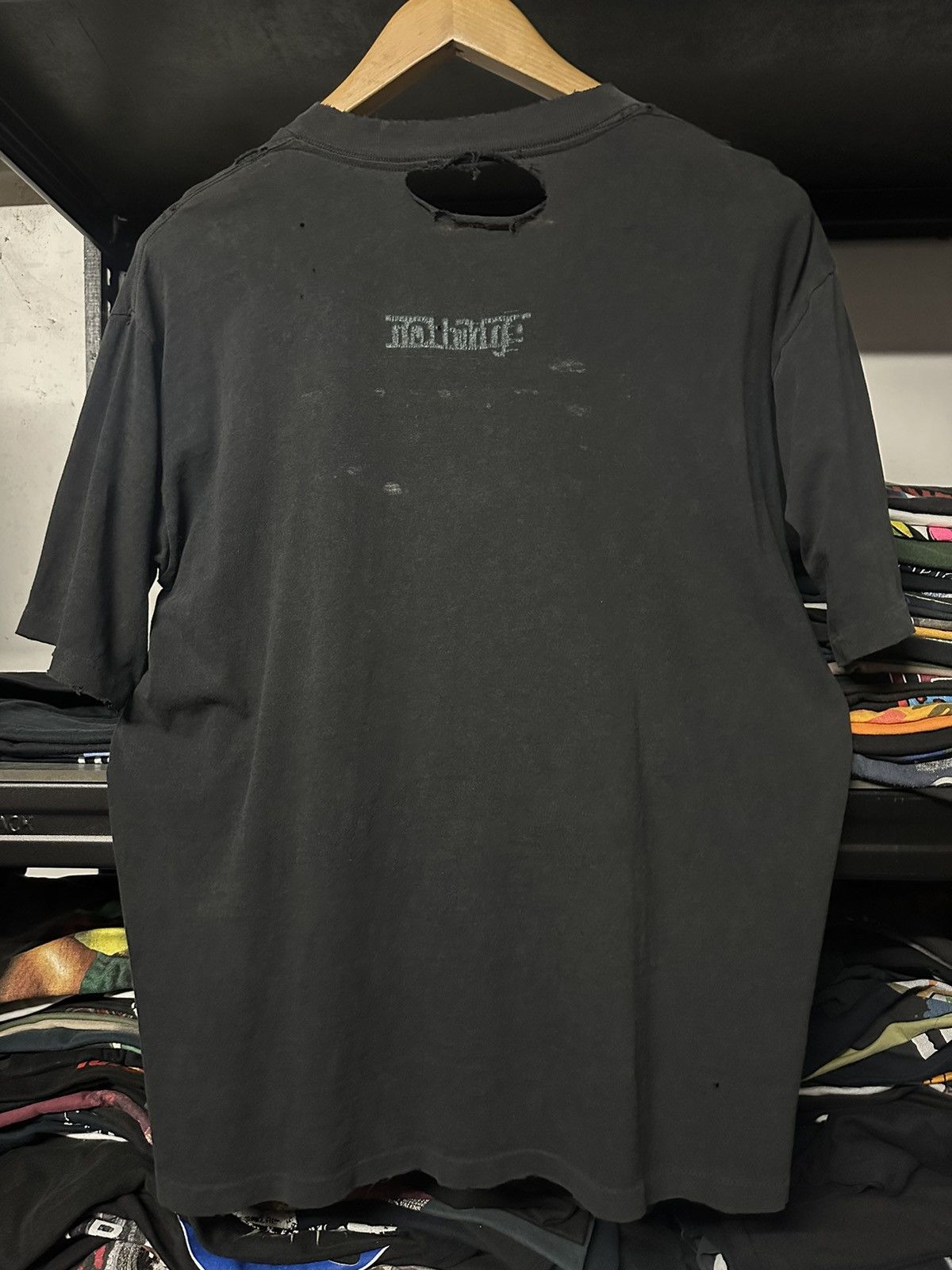 Band Tees Thrashed Vintage 90s Nine Inch Nails Nothing Faded Tee Size US L / EU 52-54 / 3 - 12 Thumbnail