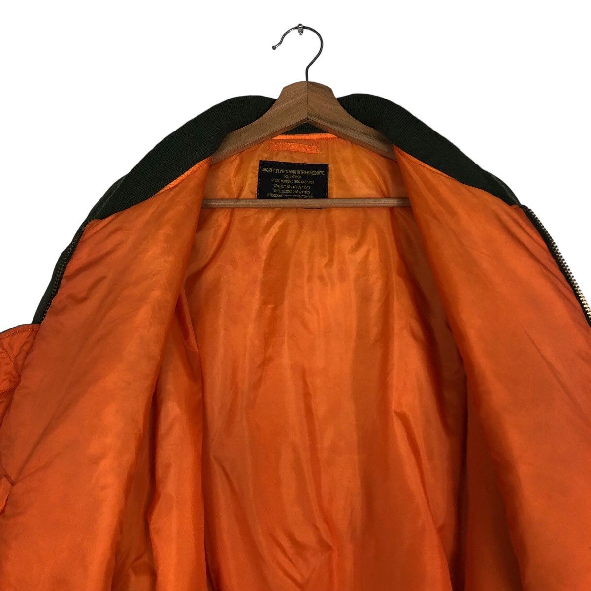 Japanese Brand Vintage RiotRiot Bomber Jacket Military Design Issey Miyake Size US L / EU 52-54 / 3 - 15 Thumbnail