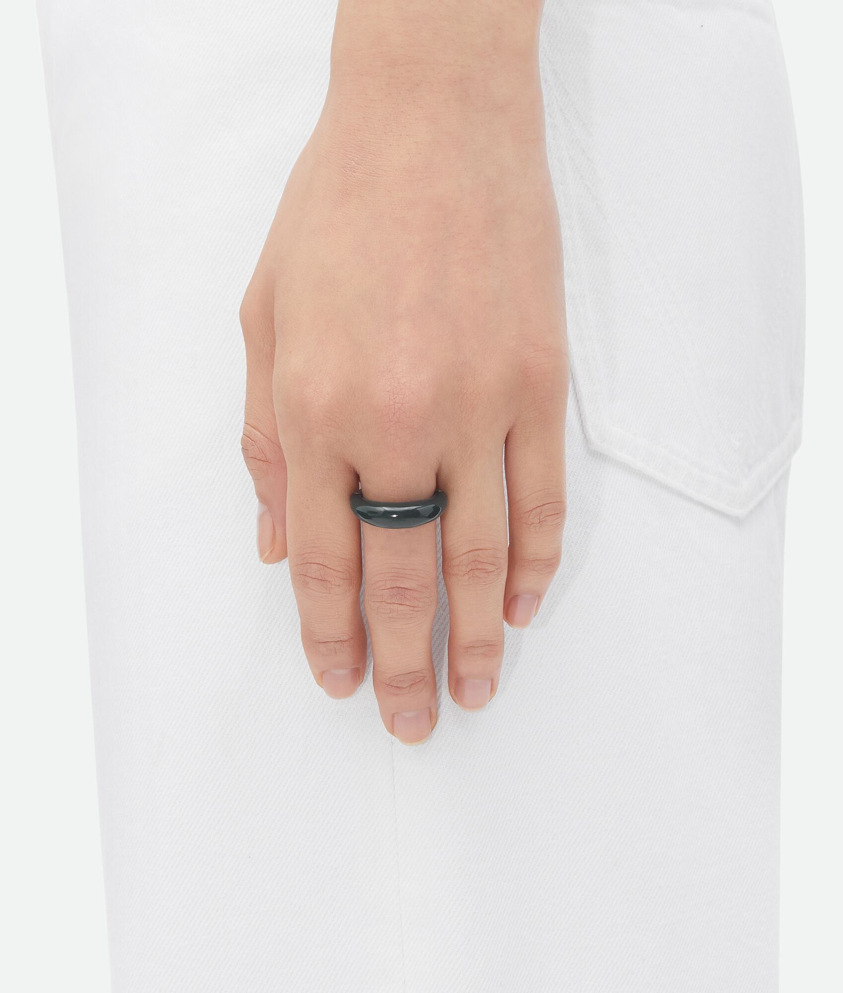 Bottega Veneta o1n1vont0425 Size: 15 / Spine Ring in Dark Green Size ONE SIZE - 2 Thumbnail