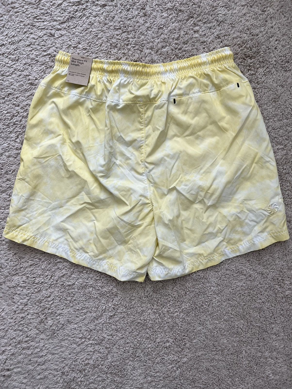 Nike Nike Tech Pack Sportswear Woven Shorts Tye Dye Yellow Size US 32 / EU 48 - 7 Thumbnail
