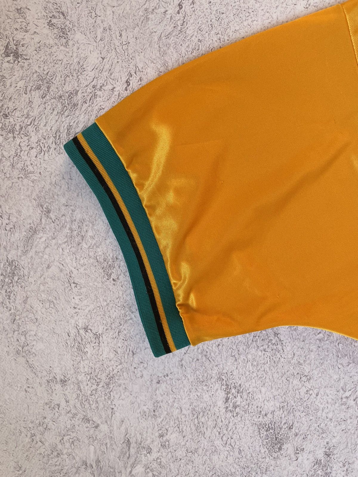 Adidas Adidas F.C. Bayern Munich 1993/1996 Away Football Jersey Size US XL / EU 56 / 4 - 6 Thumbnail