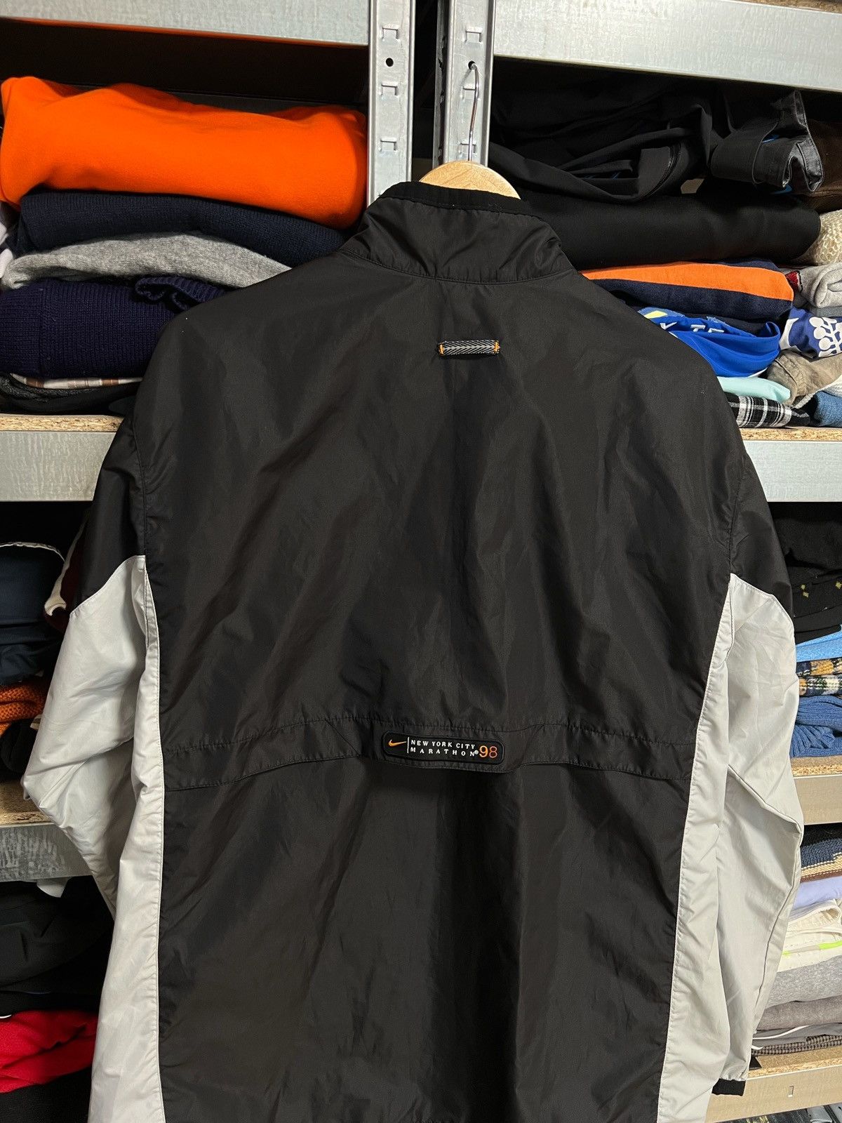 Nike × Vintage Nike Vintage Black Nylon Marathon New York 98 Track Jacket Size US L / EU 52-54 / 3 - 3 Thumbnail