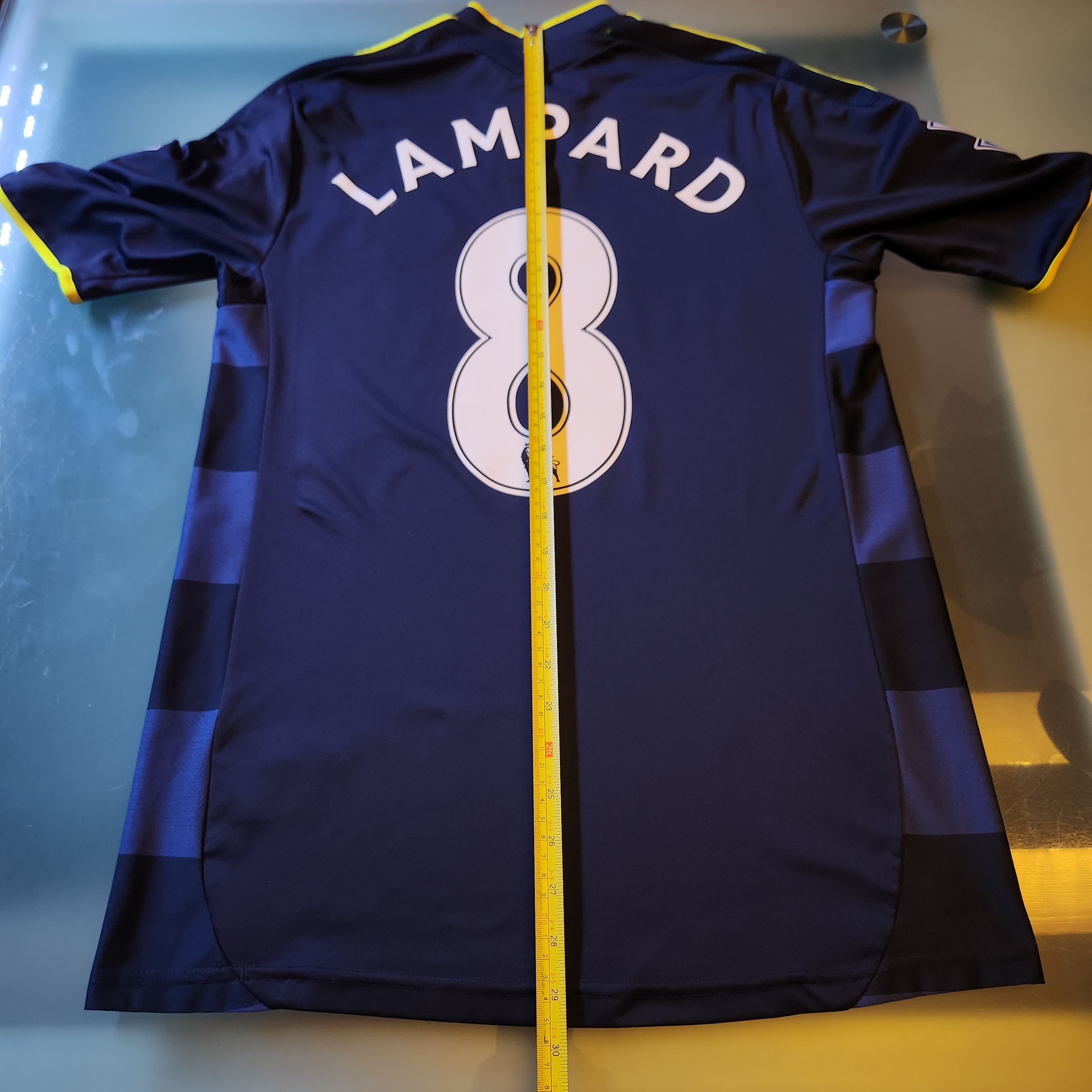 Adidas Authentic Retro Chelsea LAMPARD 2009-2010 09/10 Away Jersey Size US S / EU 44-46 / 1 - 15 Thumbnail
