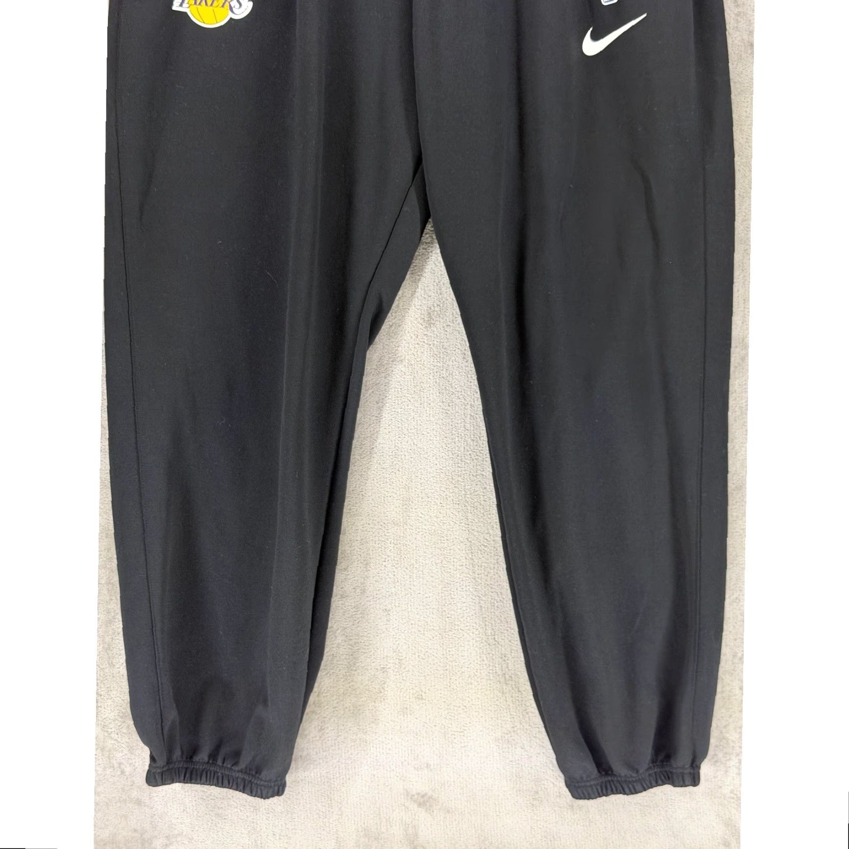 Nike Nike Lakers Dri-FIT Training Pants CN5966-010 Black Mens 2XL Sports Joggers Pants Athletic NBA breathable Size US 39 - 4 Thumbnail