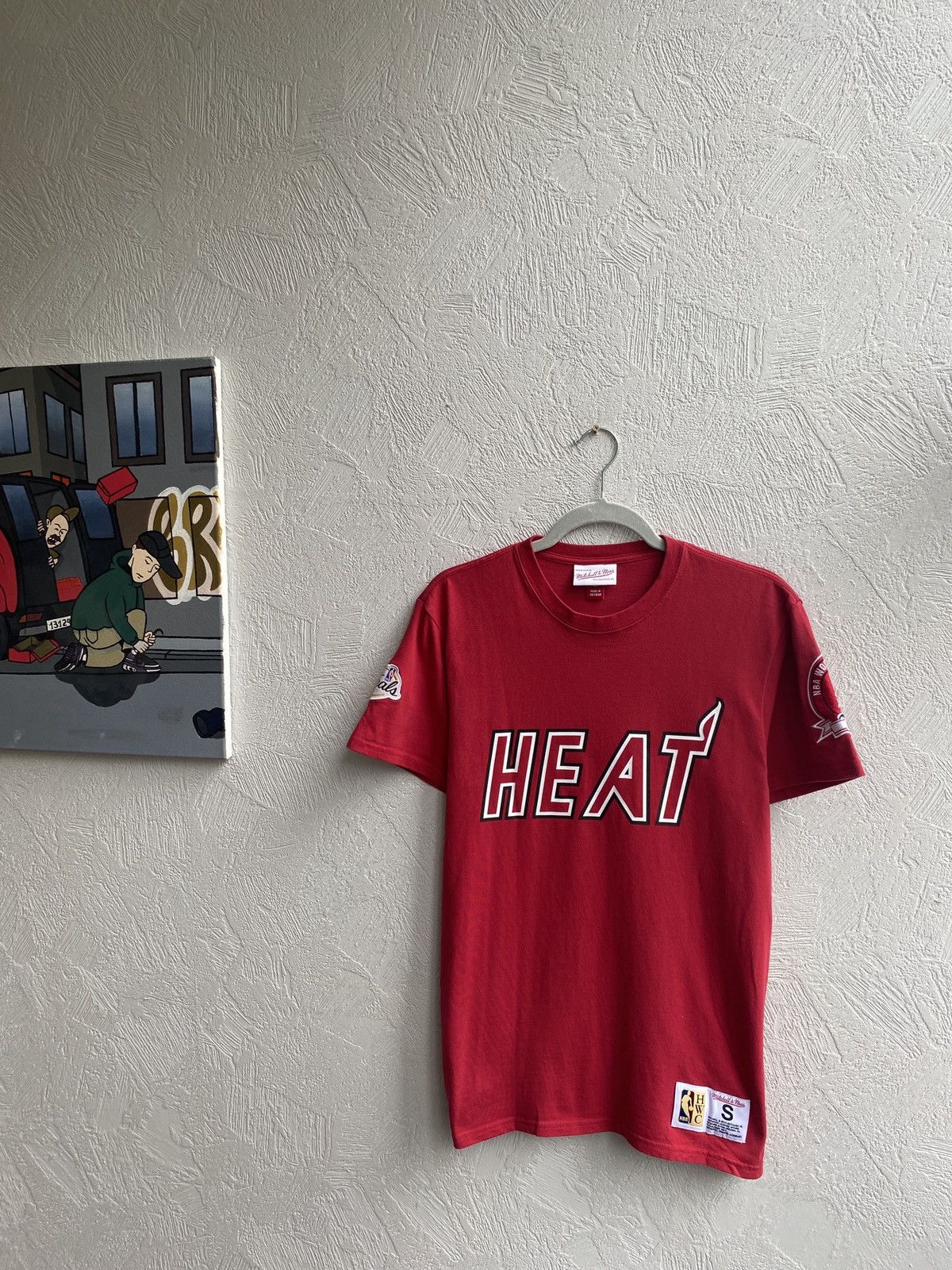 Mitchell & Ness Vintage Mitchell & Ness Miami Heat T-Shirt Size US S / EU 44-46 / 1 - 1 Thumbnail