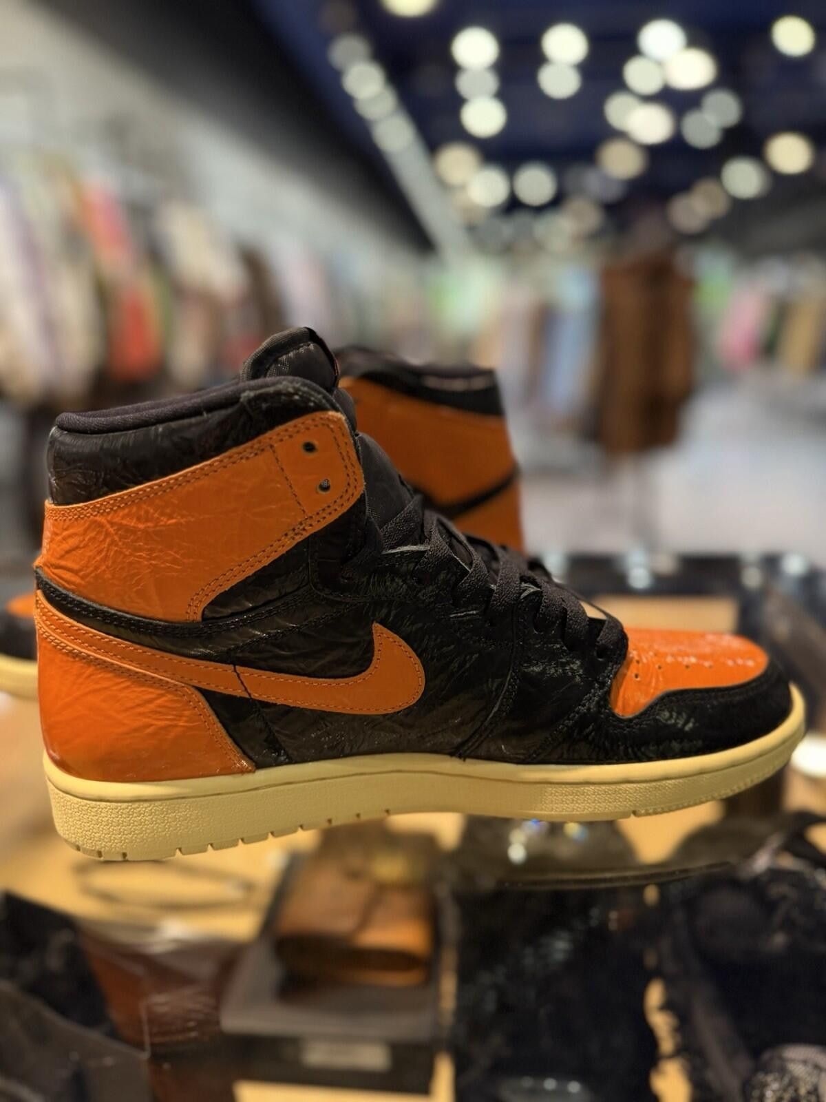 Jordan Brand Jordan Air Jordan 1 Shattered Backboard 3.0 2019 Size (9) Size US 9 / EU 42 - 8 Thumbnail