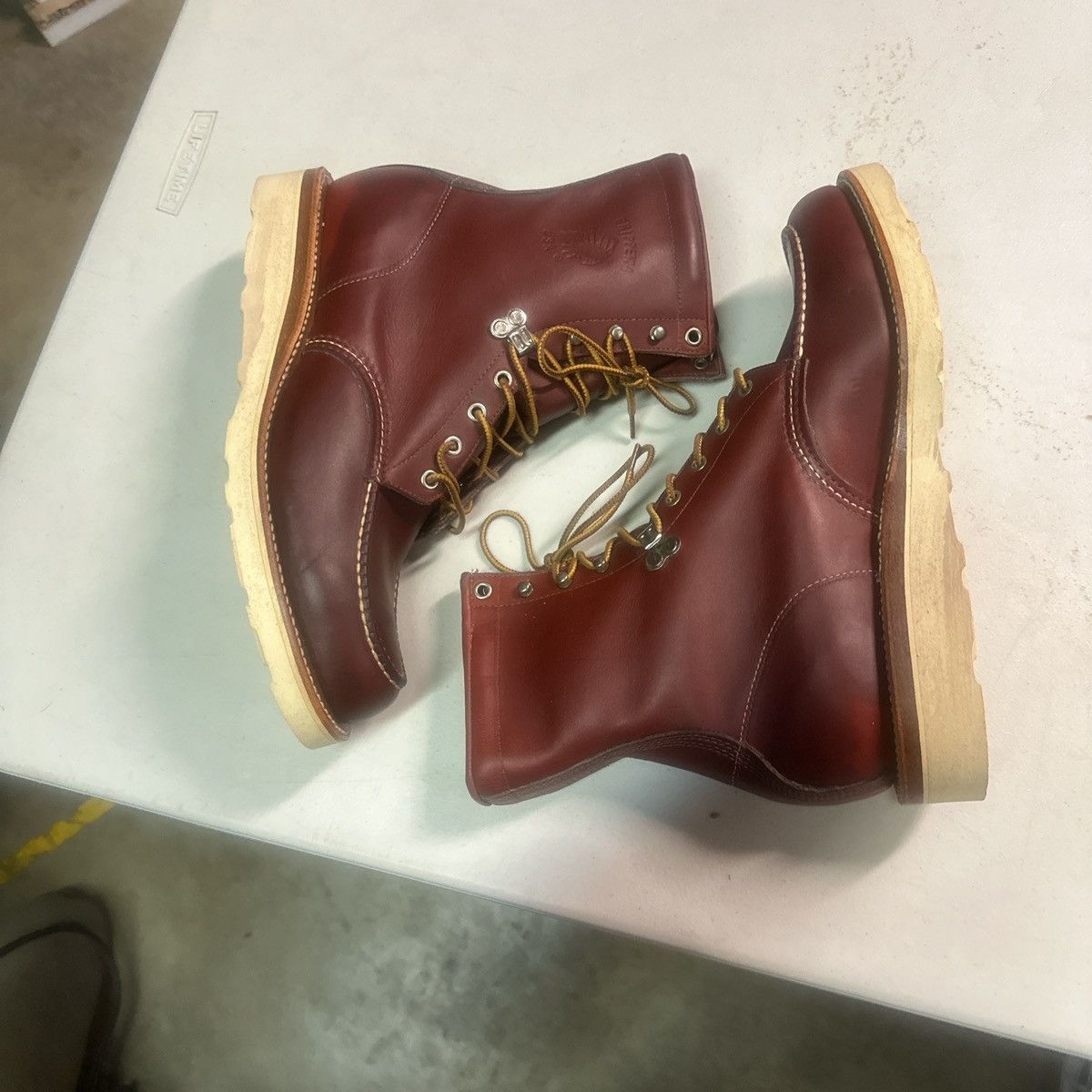 Chippewa Chippewa OG Burgundy , Dead-stock, made in USA work boot Size US 10.5 / EU 43-44 - 1 Thumbnail