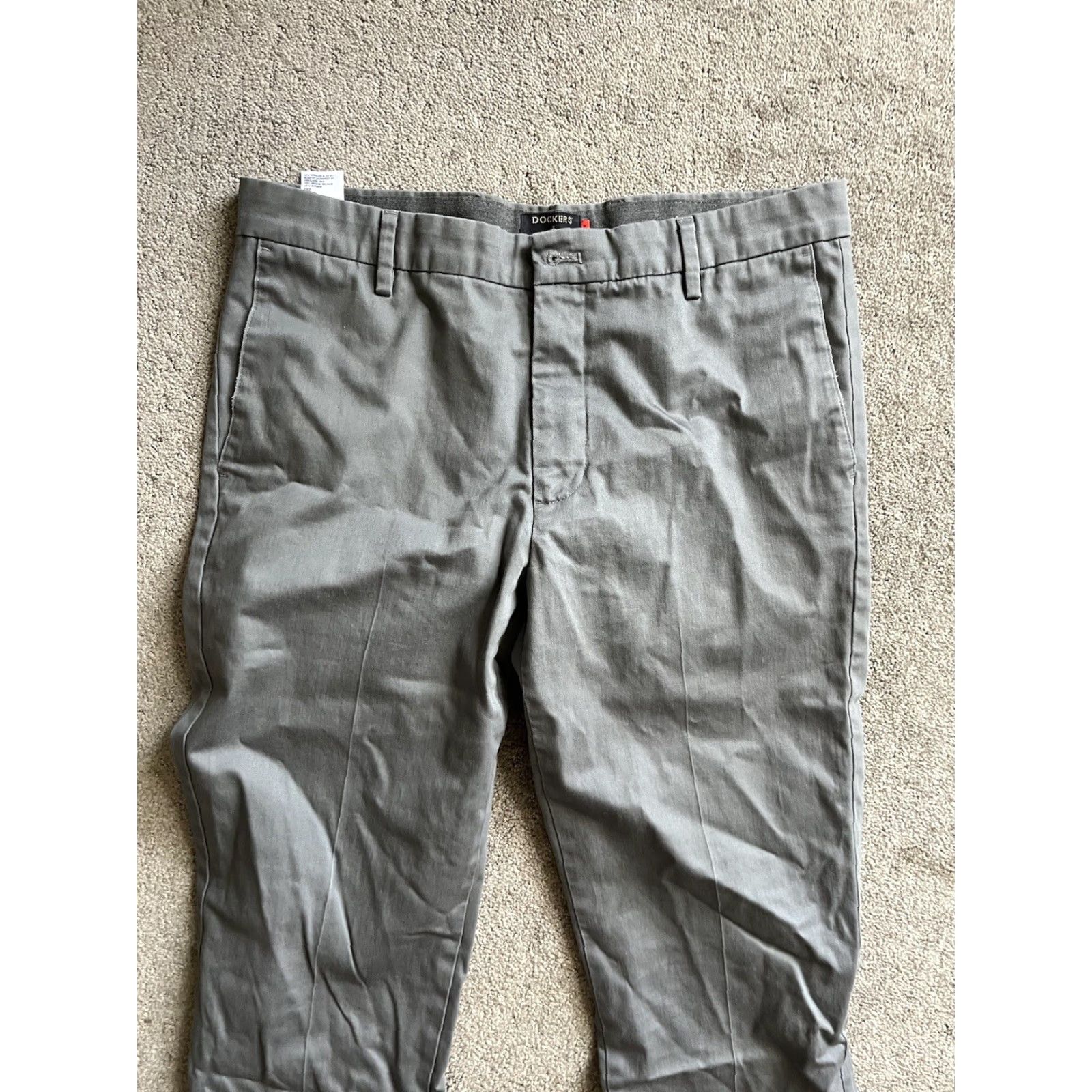 Dockers DOCKERS Gray Classic Fit Pants Chino Men's Size 33 Regular 32 Inseam Flat Front Casual Business Formal 80s 90s Retro Size US 33 - 4 Thumbnail