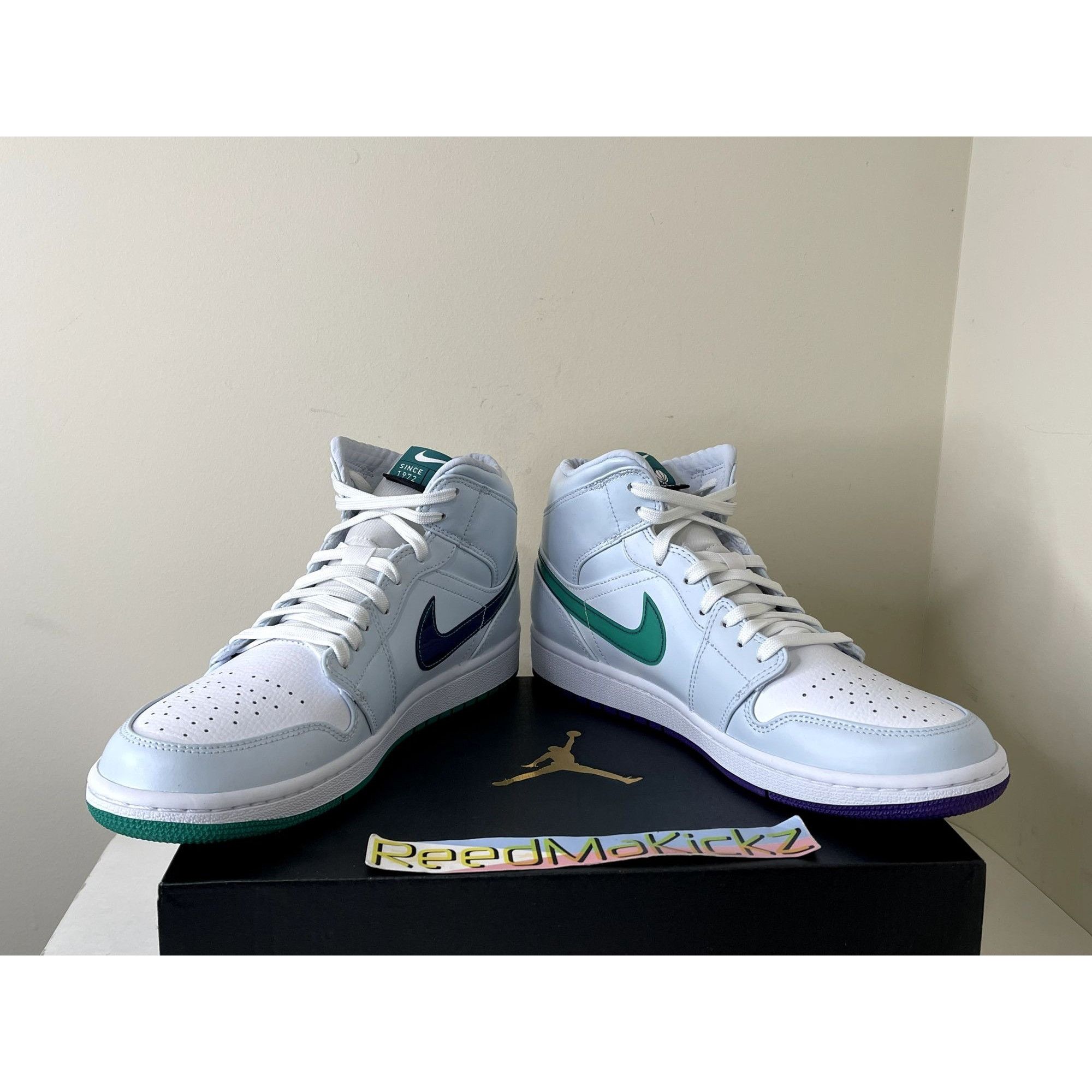 Jordan Brand Jordan 1 Mid SE Luka Doncic Pre Game Mindfulness Mens 9us Size US 9 / EU 42 - 3 Thumbnail