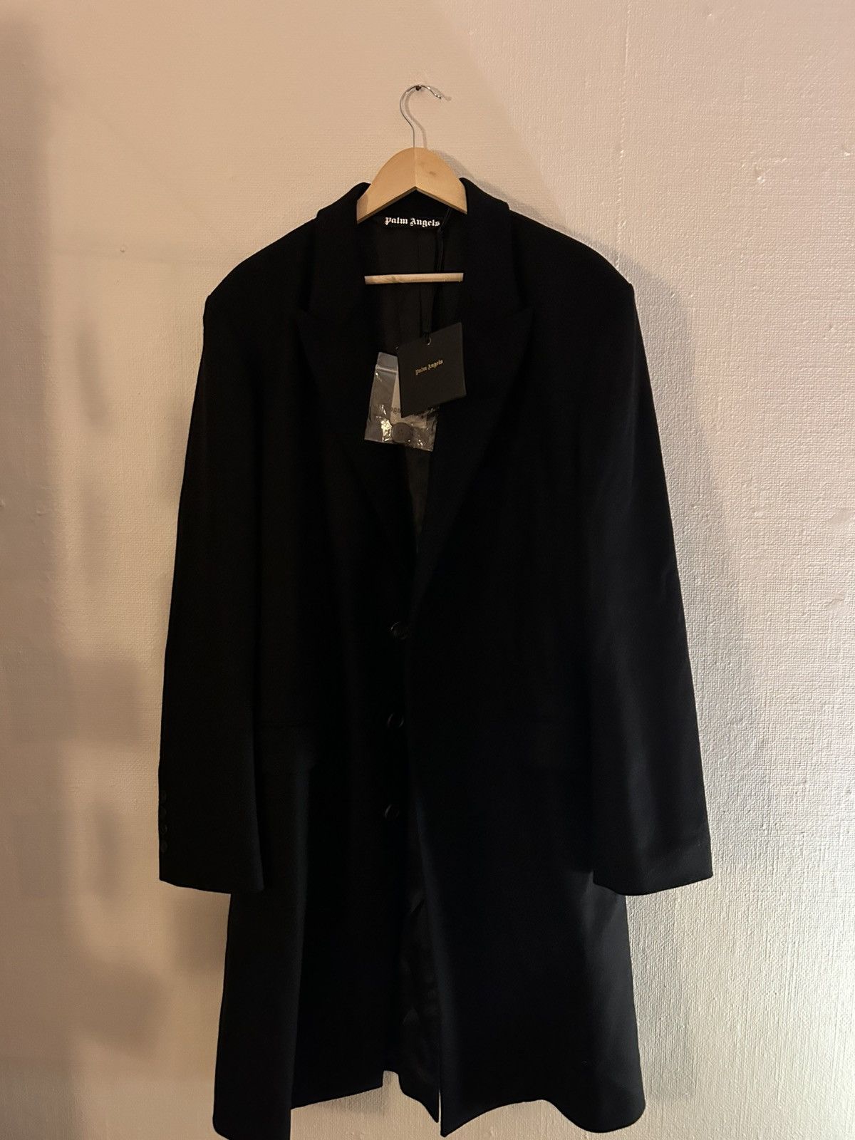 Palm Angels Palm Angels Curved Logo Coat Size US M / EU 48-50 / 2 - 1 Thumbnail