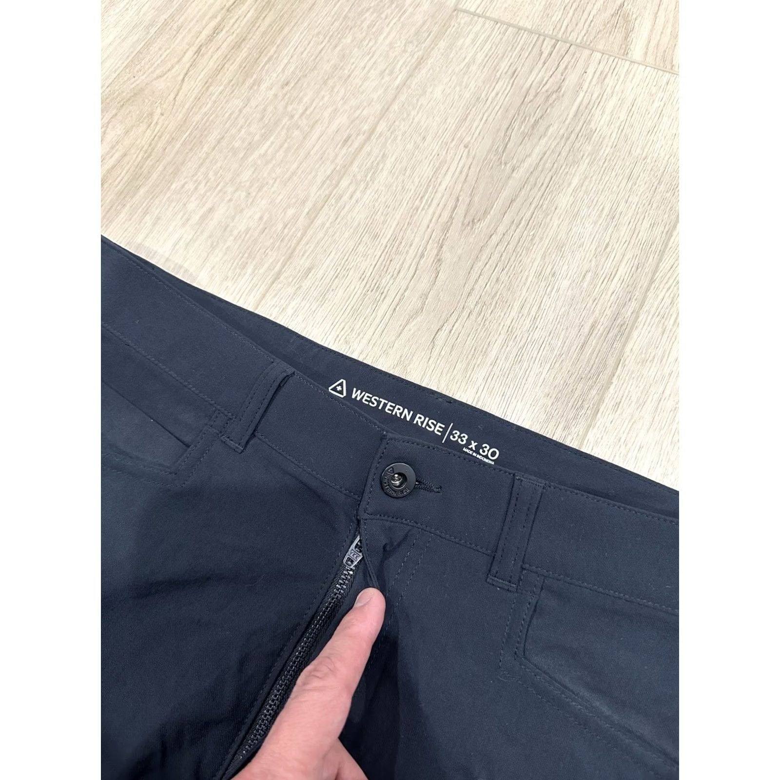 Vintage Western Rise Evolution Pants Mens 33x30 Black Chino Travel Casual Nylon Spandex Breathable Zip Pocket Straight 30 Inseam Regular Fit Mens Size US 33 - 5 Thumbnail