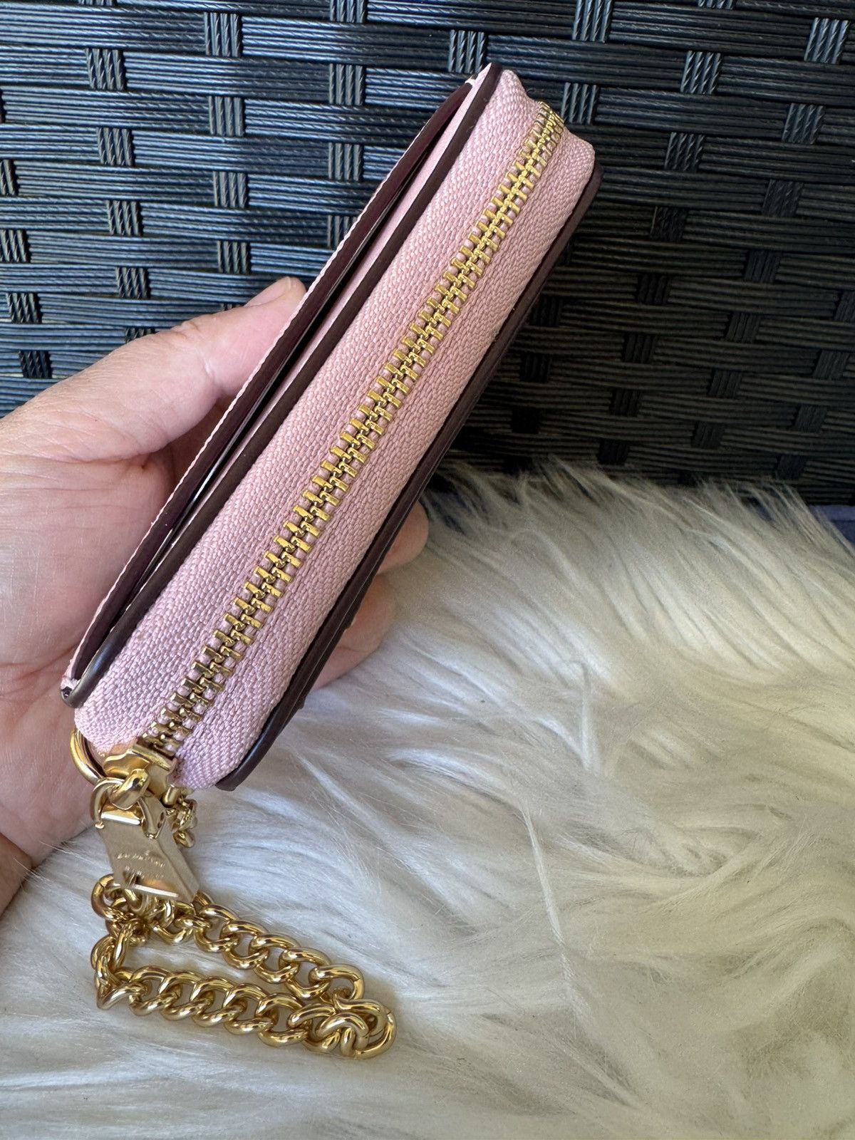 Coach NWT Coach Zip Card Case In Signature CW883 POWDER PINK Size ONE SIZE - 4 Thumbnail
