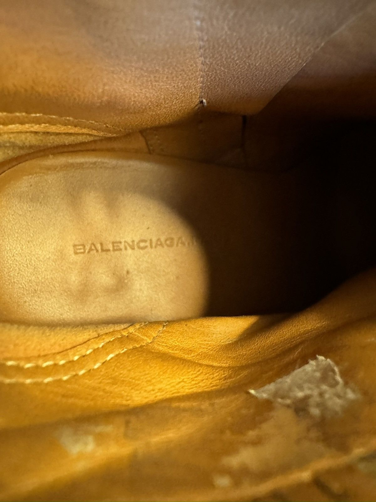 Balenciaga BALENCIAGA PARIS Made in Italy Ankle Bootie Size 35.5 Size US 5.5 / IT 35.5 - 4 Thumbnail