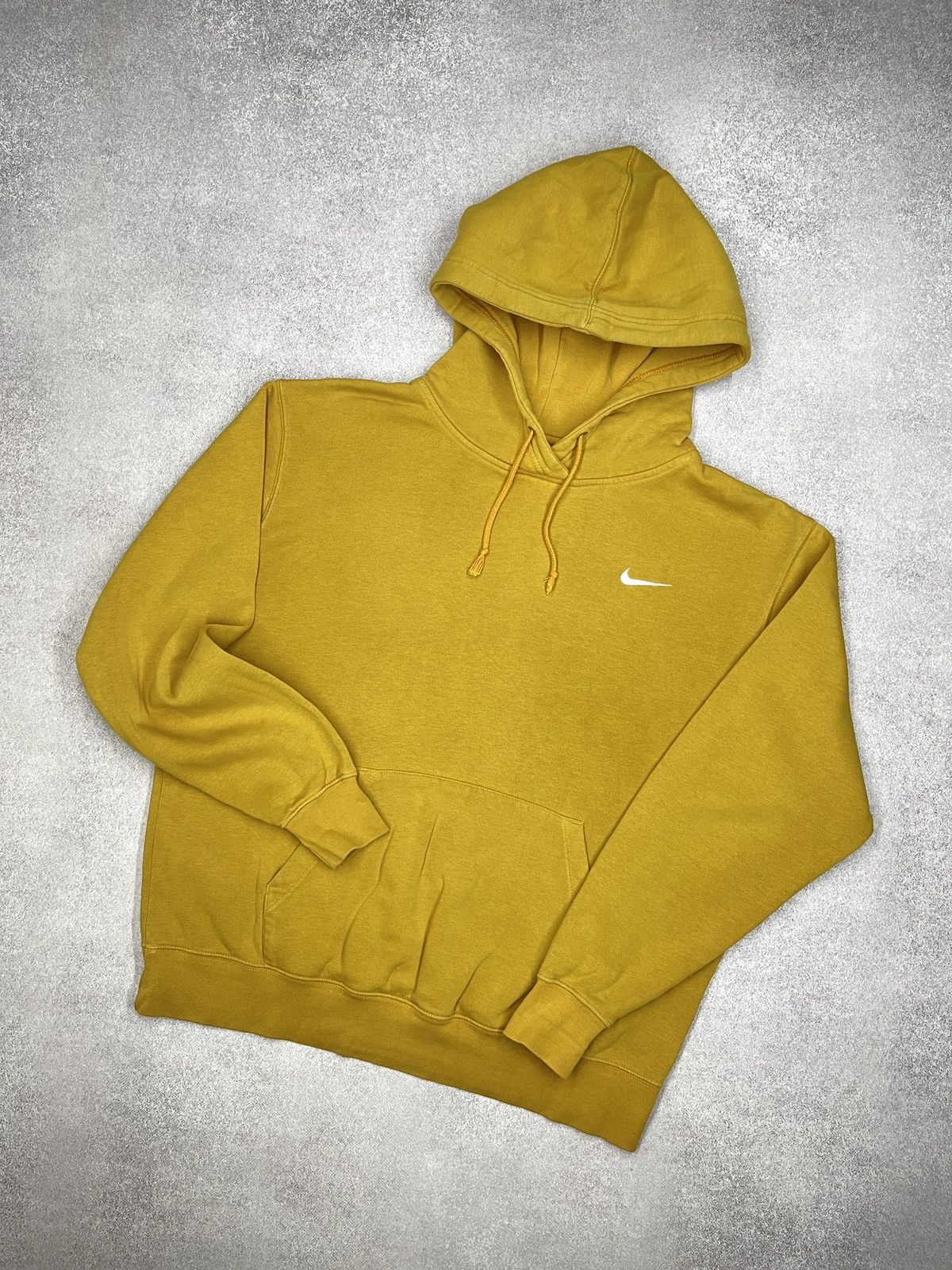 Nike Mens Nike Basic Yellow Hoodie Small Logo Y2K ACG TN Size US L / EU 52-54 / 3 - 1 Thumbnail