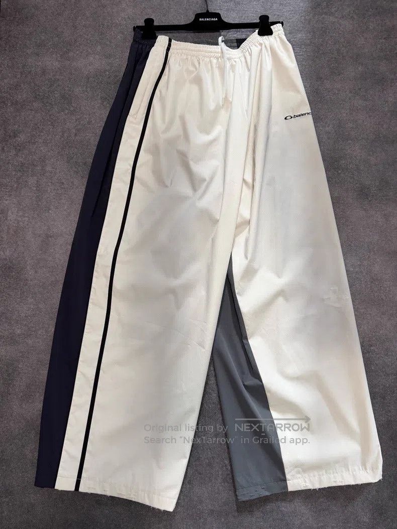 Balenciaga Balenciaga White and Gray Aged Destroyed Sweatpants with F Size US 34 / EU 50 - 1 Thumbnail