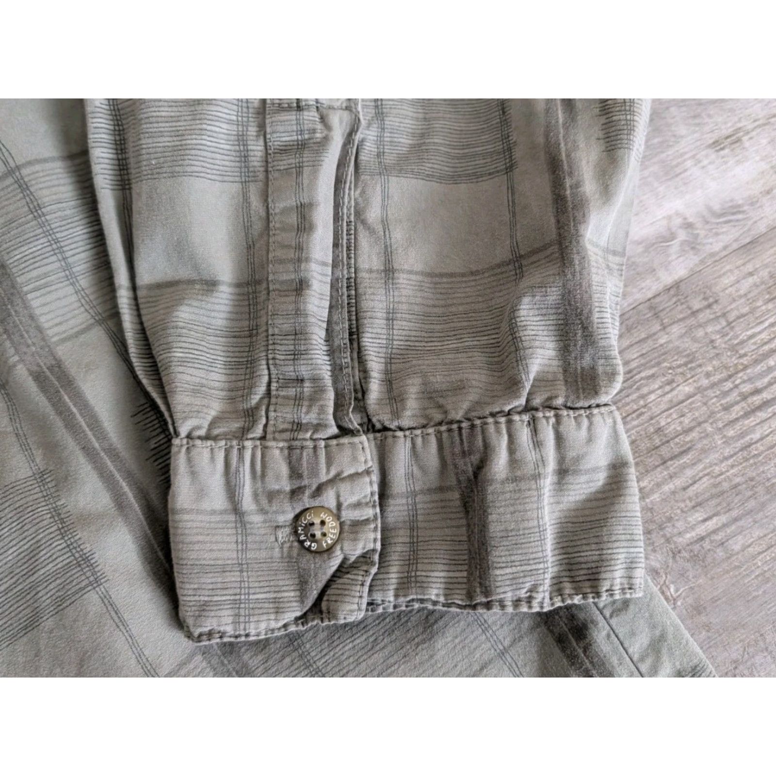 Gramicci VINTAGE Gramicci Button Up Shirt Mens XL Green USA Made Streetwear Shirt Mens XL Green Gramicci Button-Up Plaid Long Sleeve 90s USA Hip Hop Streetwear Size US XL / EU 56 / 4 - 6 Thumbnail