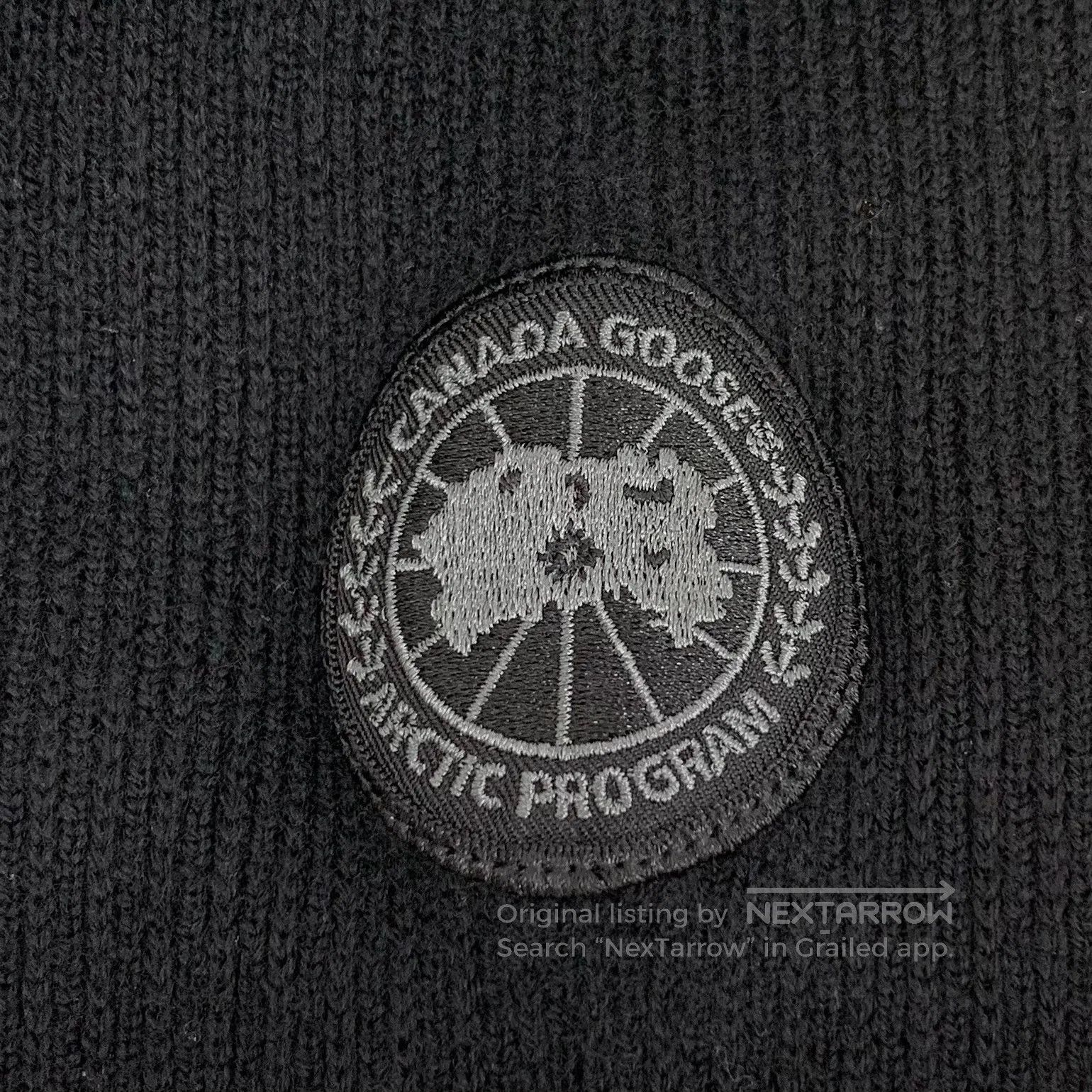 Canada Goose Canada Goose Black Logo Patch Collar Zipper Long Sleeve Kn Size US L / EU 52-54 / 3 - 5 Thumbnail
