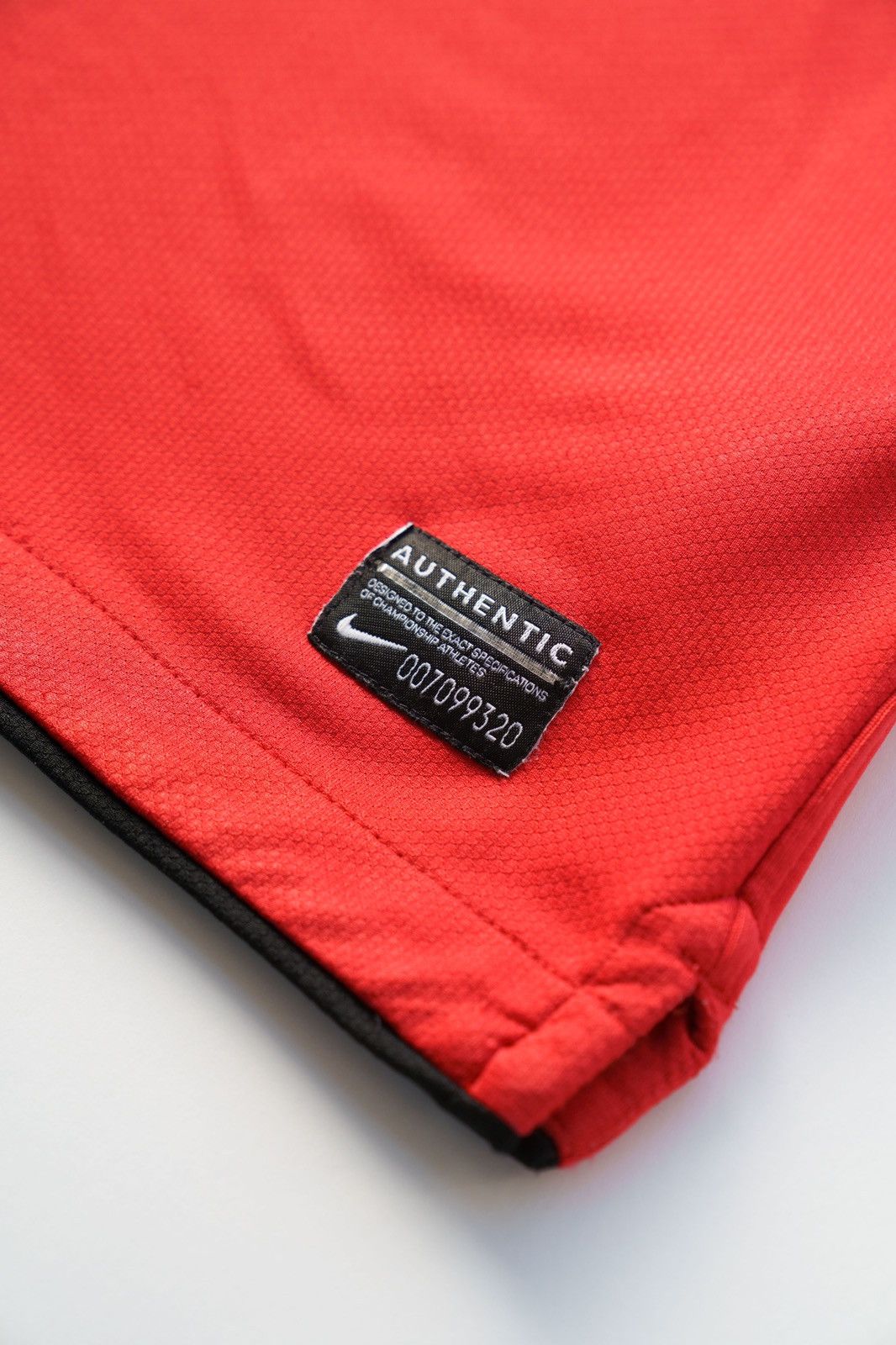 Nike Nike x Manchester United Jersey 2010 - 2011 Size US M / EU 48-50 / 2 - 11 Thumbnail