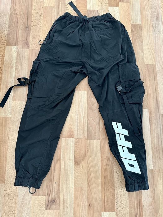 Off-White Cargo pant off white | Grailed