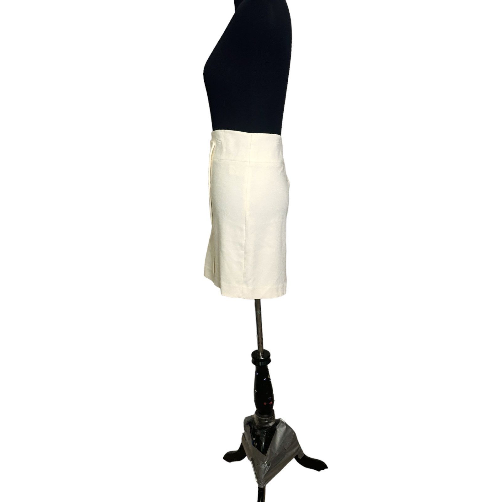 Halston Heritage Halston Heritage Ivory Large Pocket Detail Mini Skirt 12 Size 34" / US 12 / IT 48 - 13 Thumbnail