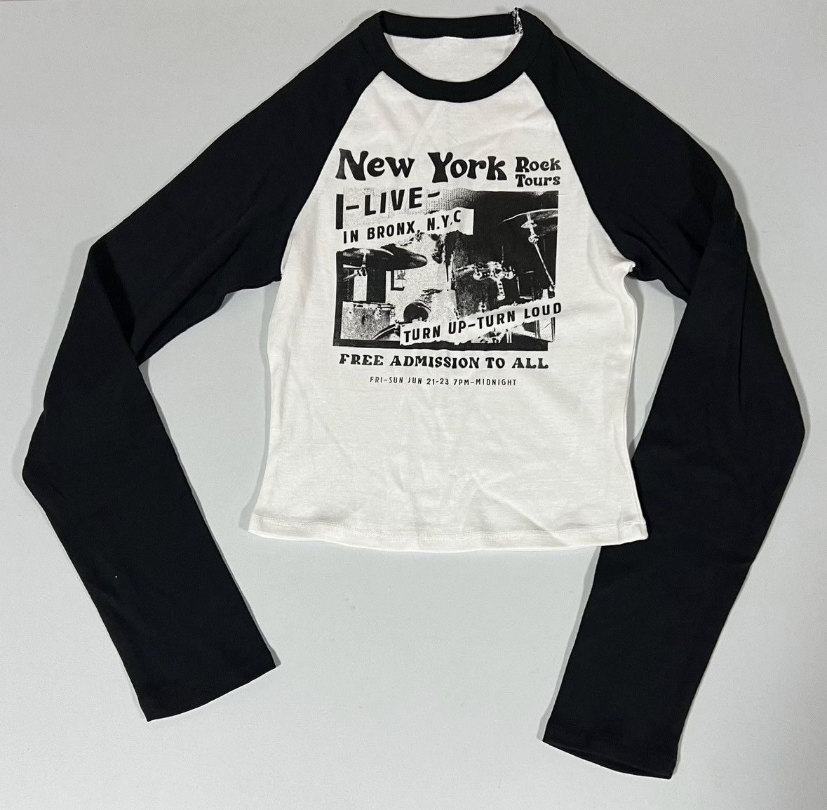 Band Tees ‘New York Rock Tours’ Raglan Punk Band Tee Shirt Top Size M⛓️ Size M / US 6-8 / IT 42-44 - 2 Thumbnail