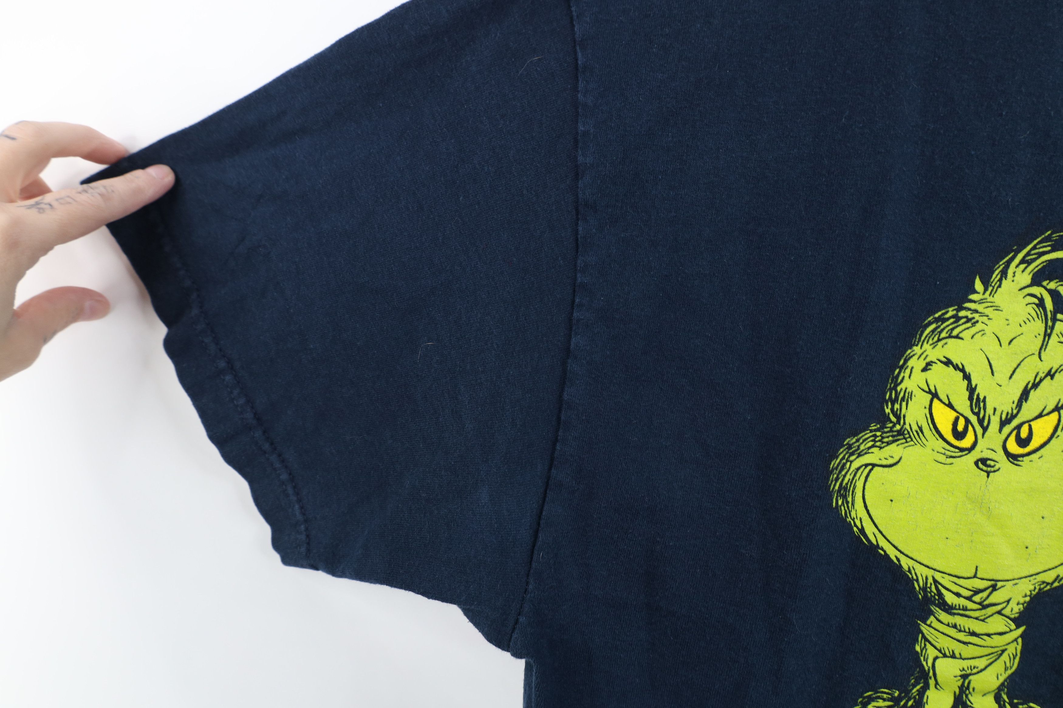 Vintage Vintage Y2K Dr Seuss Christmas Grinch Short Sleeve T-Shirt Size US XL / EU 56 / 4 - 7 Thumbnail