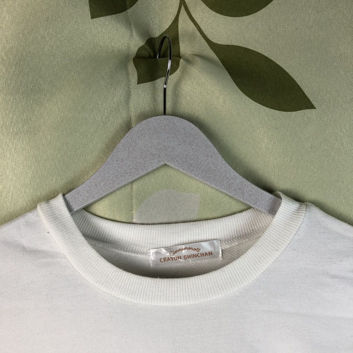 Anime × Japanese Brand Crayon Shinchan White vintage Sweathshirt #7464 Size US M / EU 48-50 / 2 - 8 Thumbnail