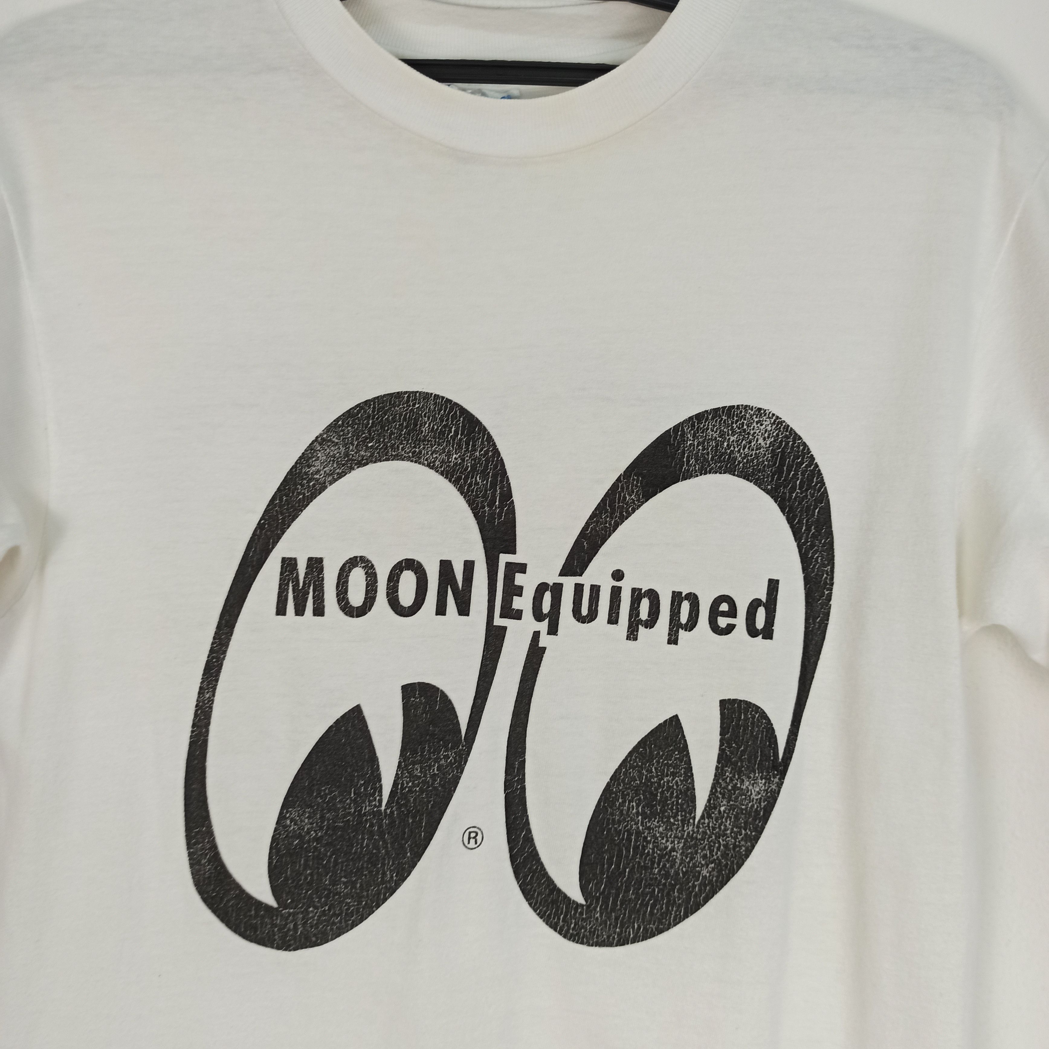Other Vintage Moon Equipped T-shirt single stitch Size US S / EU 44-46 / 1 - 2 Thumbnail
