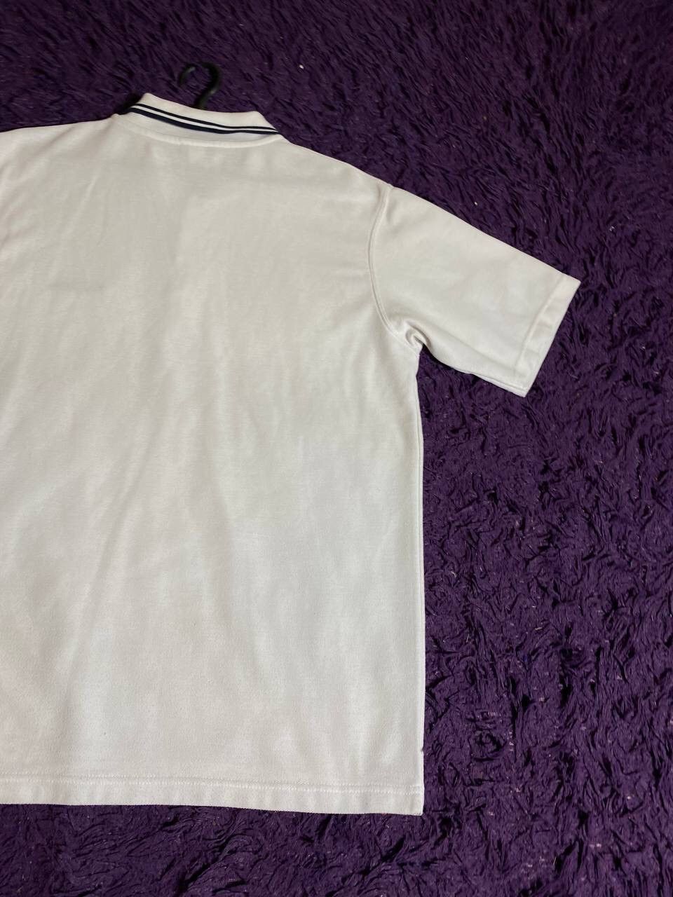 Umbro × Vintage Vintage Umbro Graphic Logo Distressed 90’s tee Size US L / EU 52-54 / 3 - 5 Thumbnail