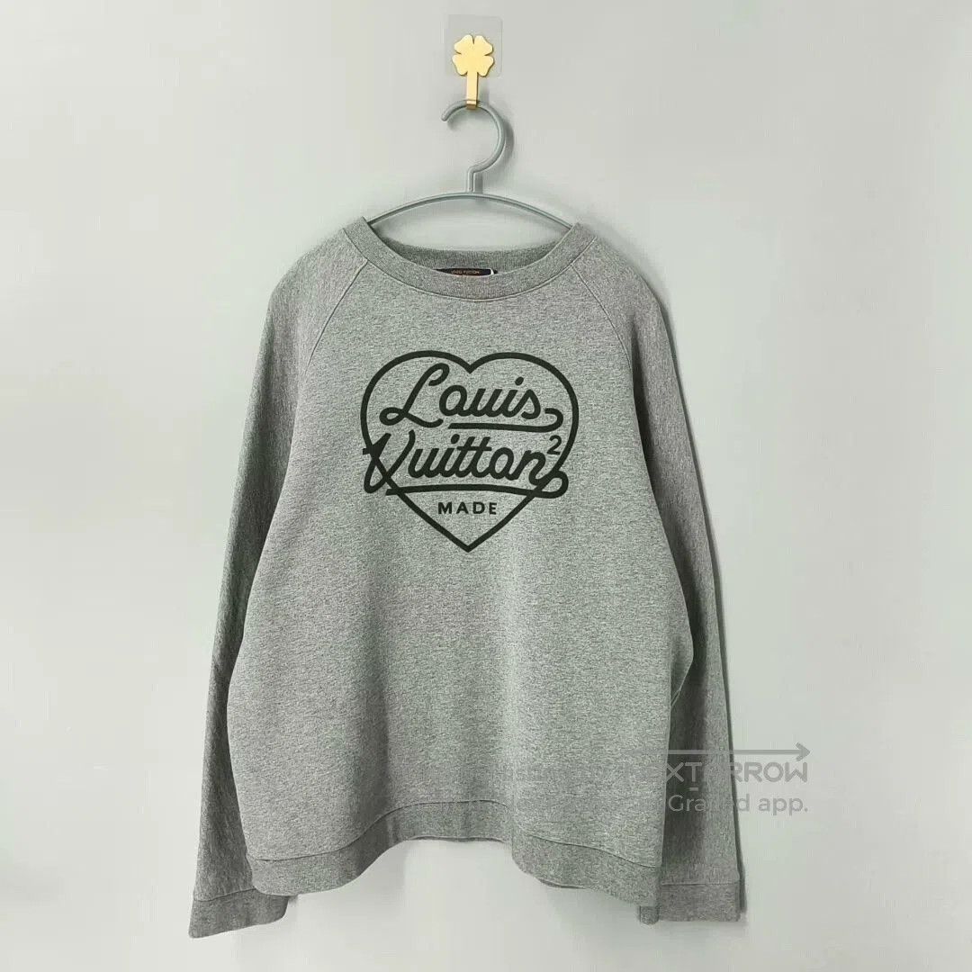 Louis Vuitton louis vuitton nigo collaboration heart sweater. Size US XXL / EU 58 / 5 - 1 Thumbnail