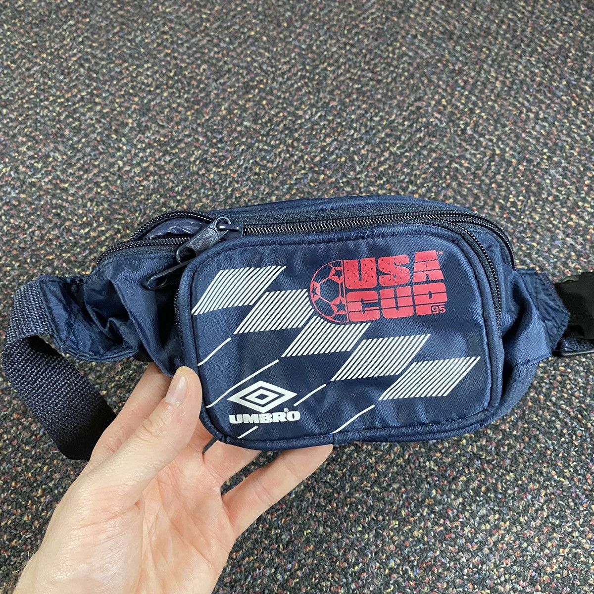Vintage Vintage 1995 USA Cup Waist bag Size ONE SIZE - 1 Thumbnail