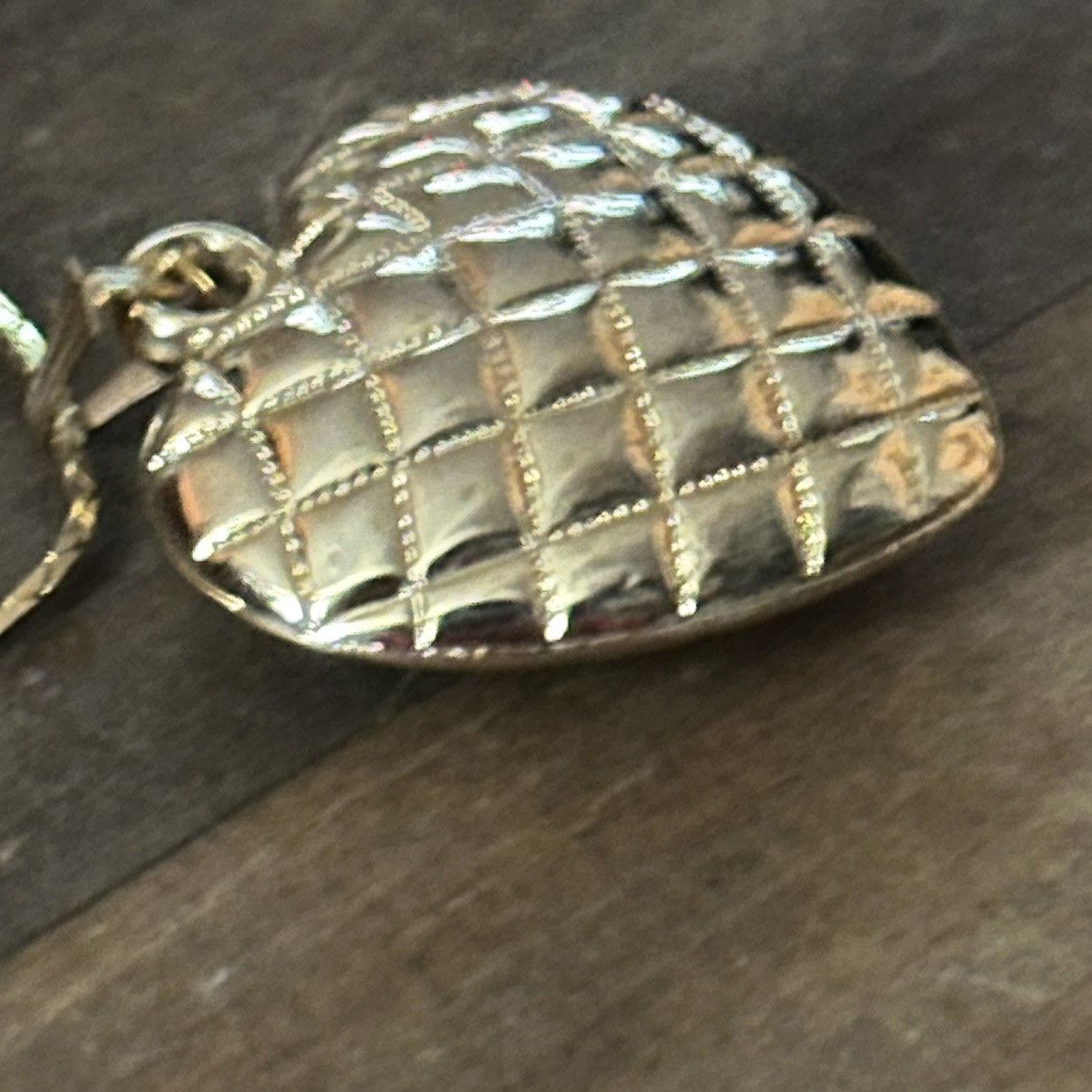 Vintage Vintage quilted puffed heart pendant necklace Size ONE SIZE - 4 Thumbnail
