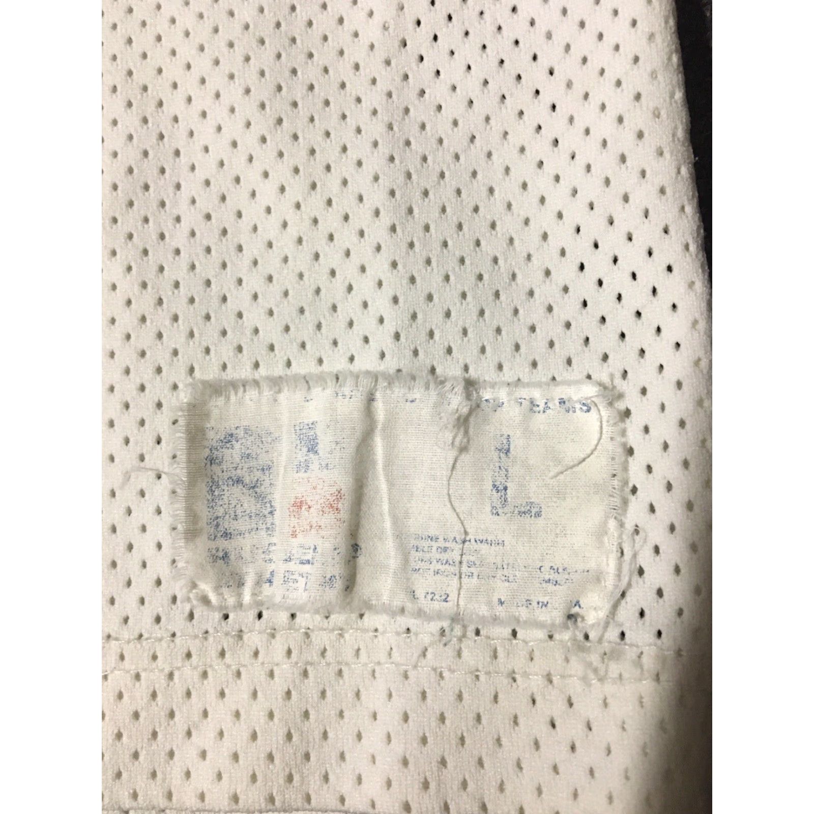 Russell Athletic VINTAGE Russell Rio #84 Football Jersey L USA White Men Jersey 80s Grunge College High School Sports USA Rio Size US L / EU 52-54 / 3 - 5 Thumbnail