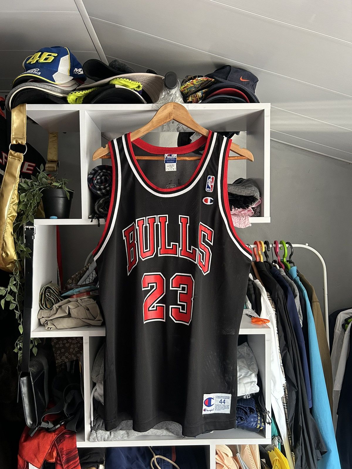 Champion NBA Chicago Bulls Michael Jordan #23 Champion Jersey Size US L / EU 52-54 / 3 - 2 Thumbnail