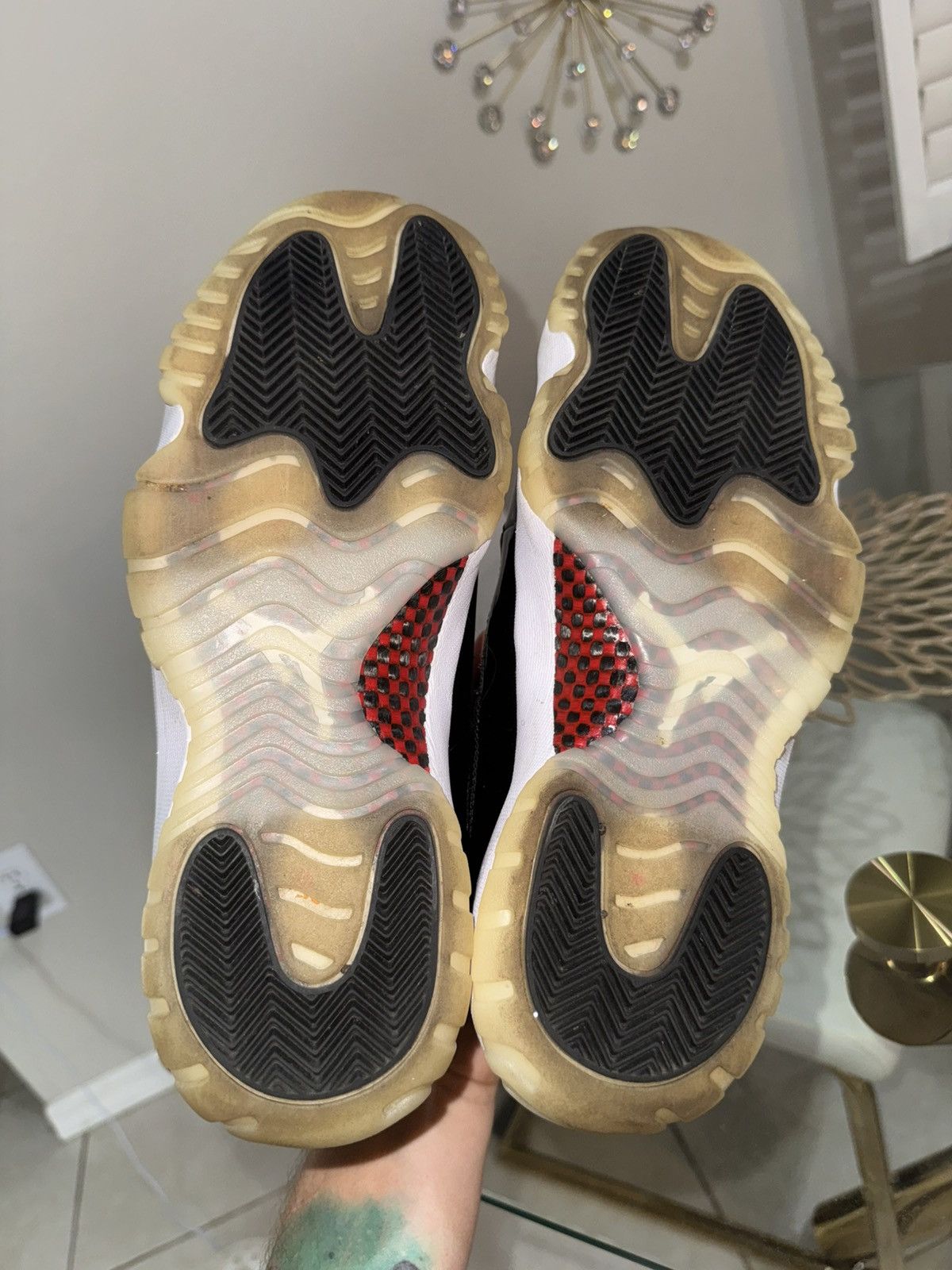 Jordan Brand 72-10 Jordan 11 Low Retro Size US 9.5 / EU 42-43 - 2 Thumbnail
