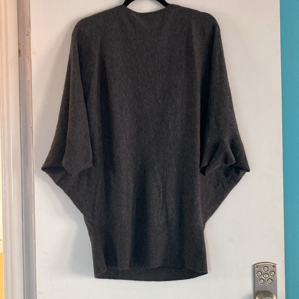 Vince Vince Womens Size L Gray Cashmere Pullover Dolman Sleeve Swe Size L / US 10 / IT 46 - 2 Thumbnail
