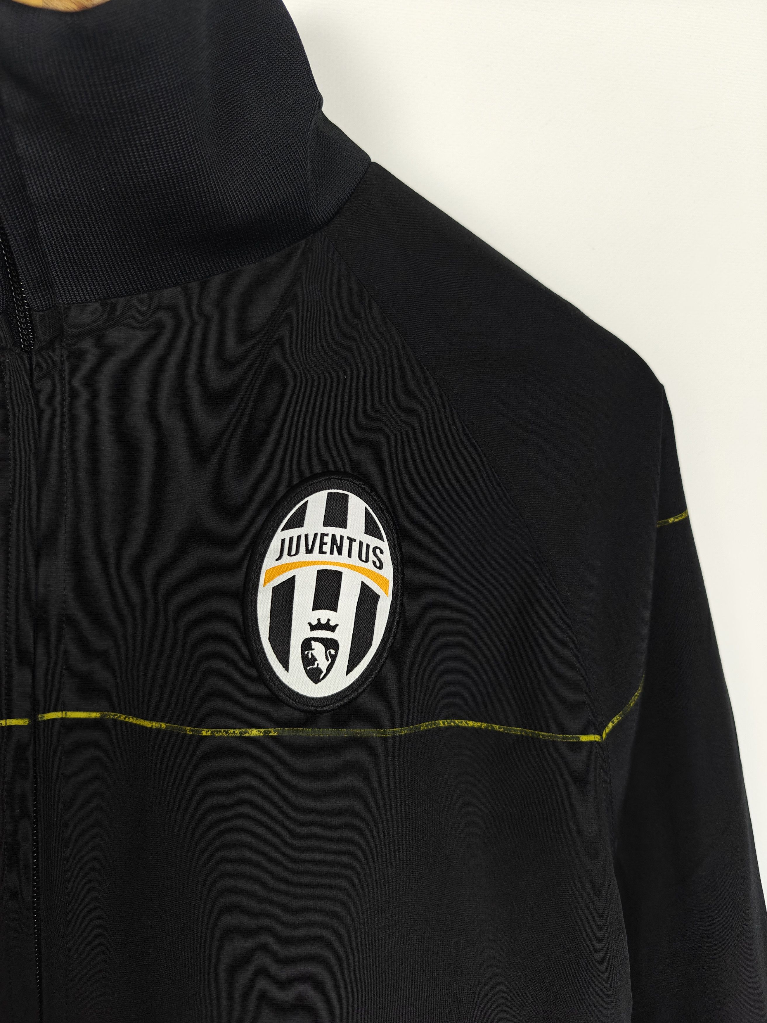 Nike Nike x Juventus Track Top Zip Jacket Black VTG size L Size US L / EU 52-54 / 3 - 6 Thumbnail