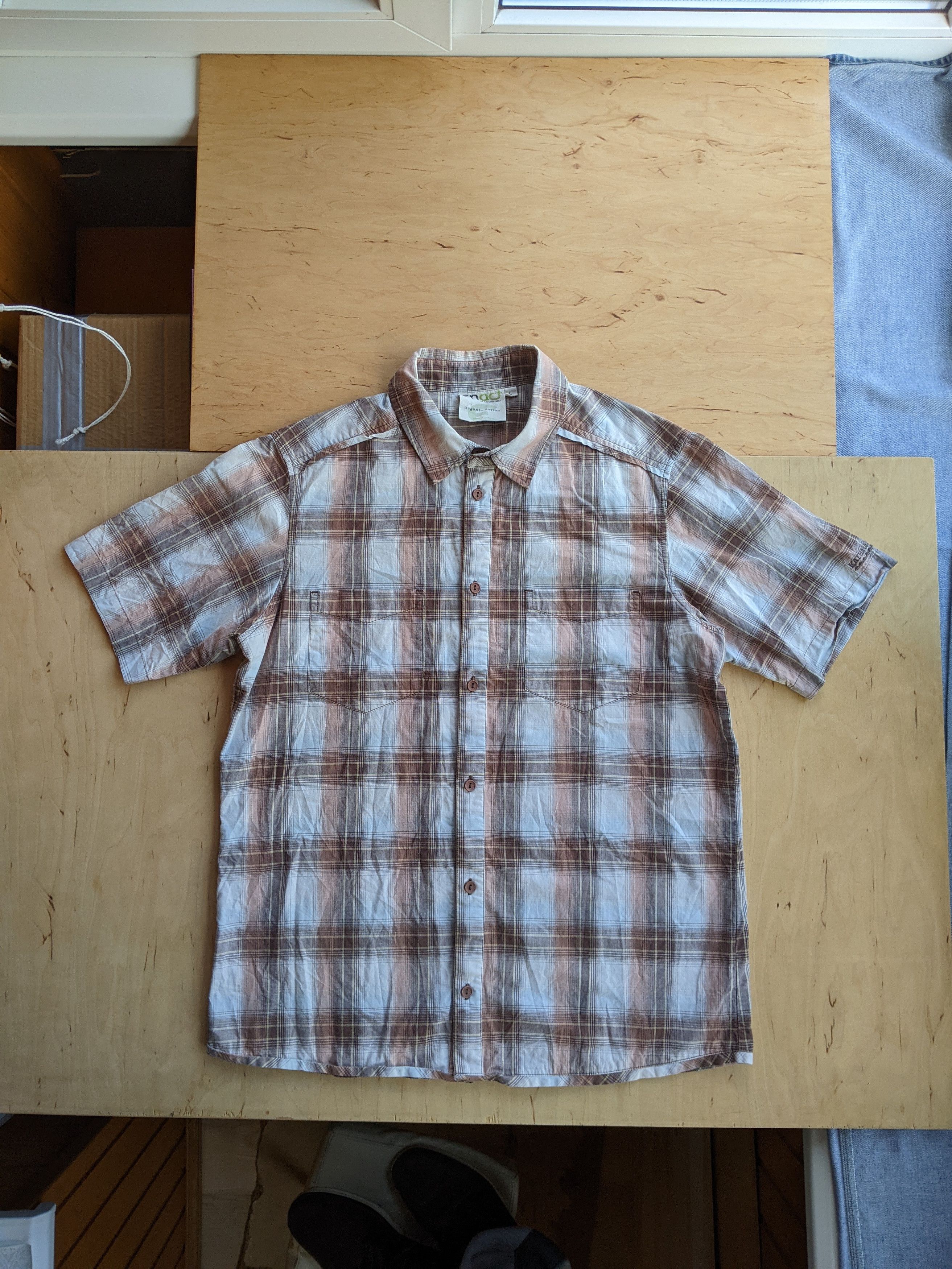 Japanese Brand × Kathmandu Kathmandu Outdoor Plaid Shirt Organic Cotton Gorpcore Size US L / EU 52-54 / 3 - 1 Thumbnail