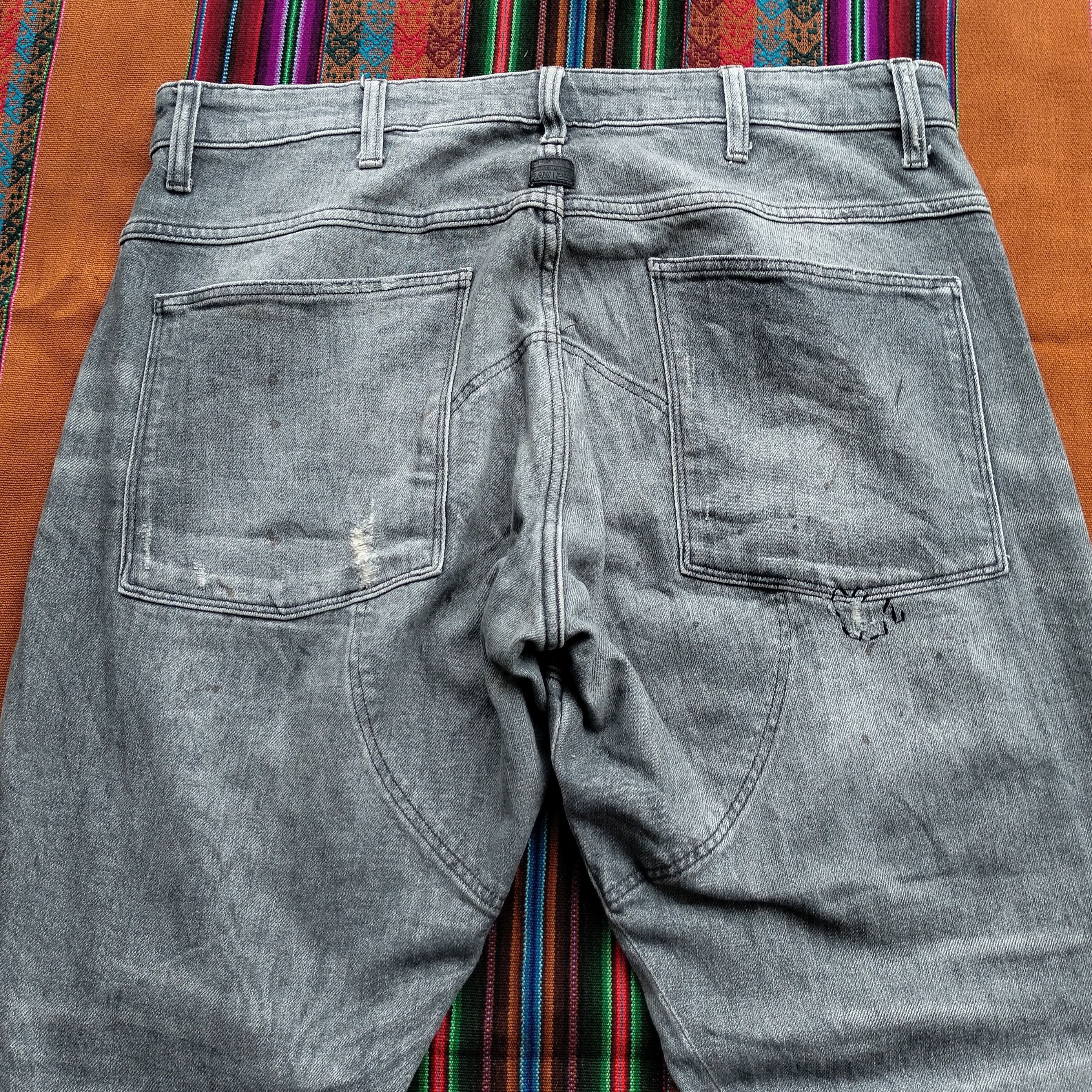 G-Star G Star raw 5620 3D tapered distressed denim Size US 34 / EU 50 - 16 Thumbnail