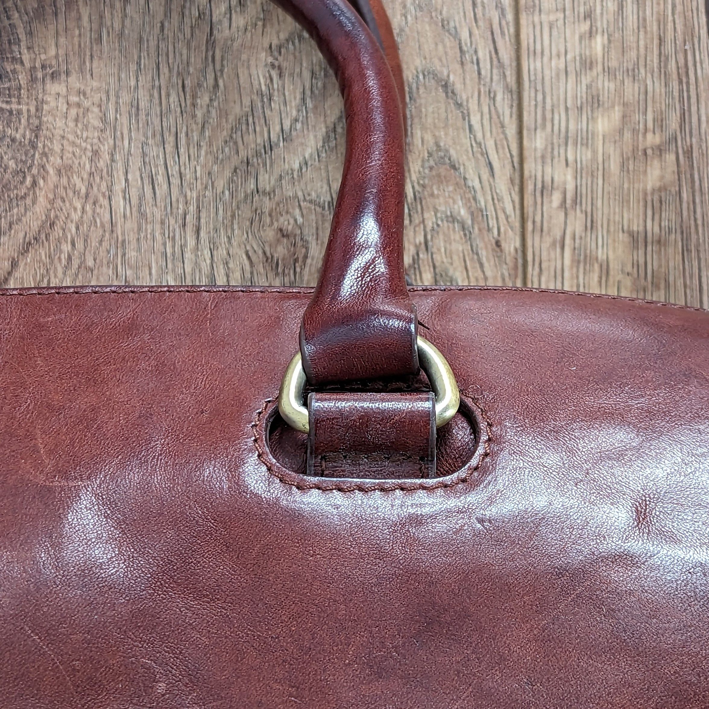 Genuine Leather Tumble & Hide Bag Genuine Italian Vegetable Tanned Leather Size ONE SIZE - 5 Thumbnail