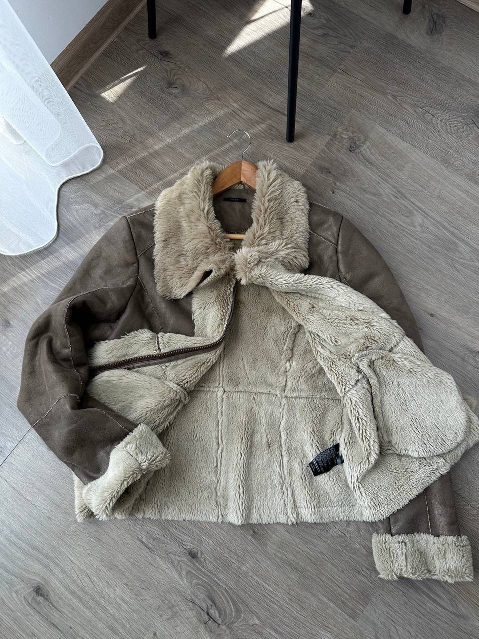 Japanese Brand × Vintage Vintage Japanese Avantgarde Faux Beige B.3 Style Jacket Y2K Size S / US 4 / IT 40 - 13 Thumbnail